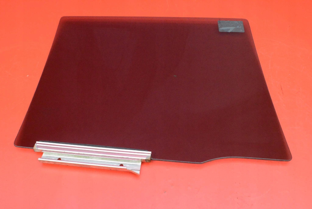 window side right rear part rear SUZUKI IGNIS 3 III 5D HB 16-21