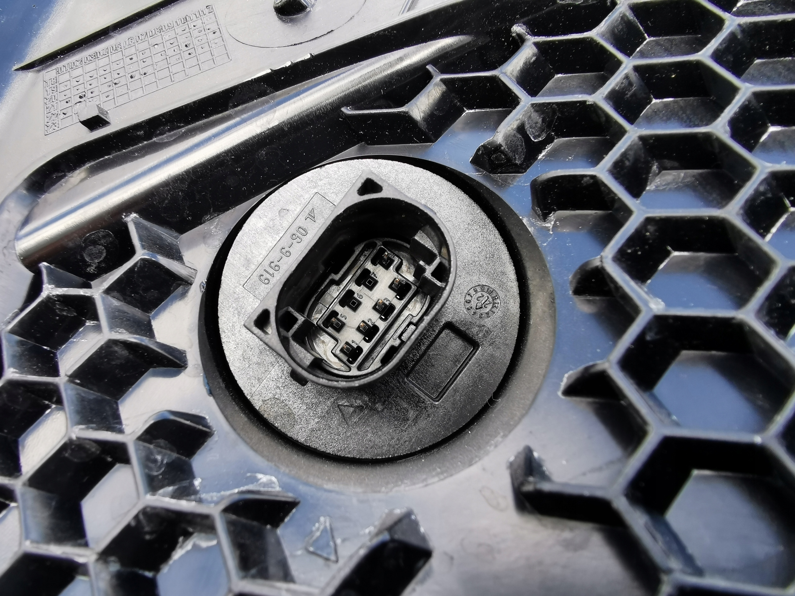 MERCEDES E KLASA 213 LIFT LAMPA TYL PRAWA LED idealna! Rodzaj lampy dedykowana