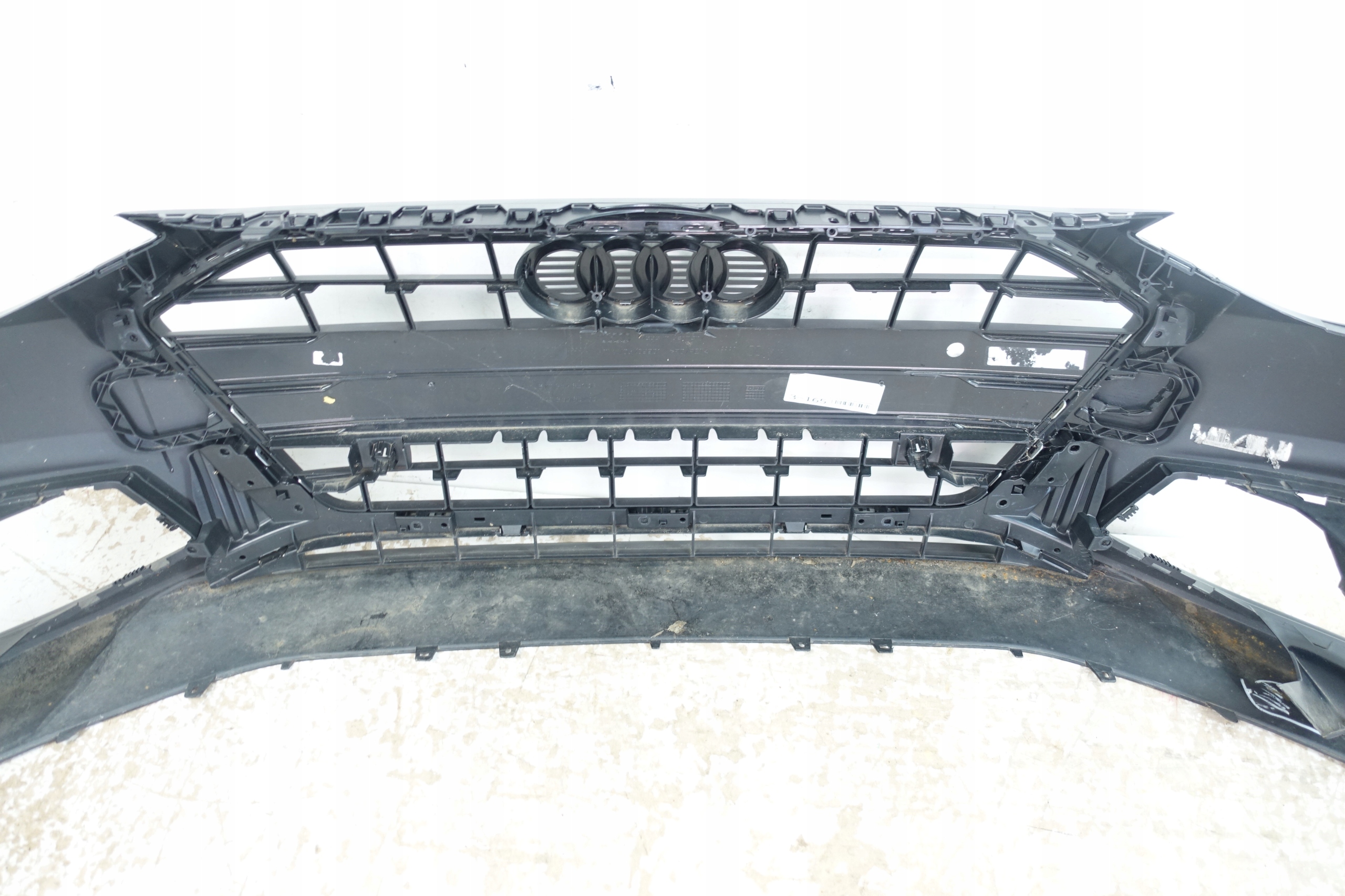 AUDI A4 B9 LIFT 2019- bumper front front 8W0807437AH