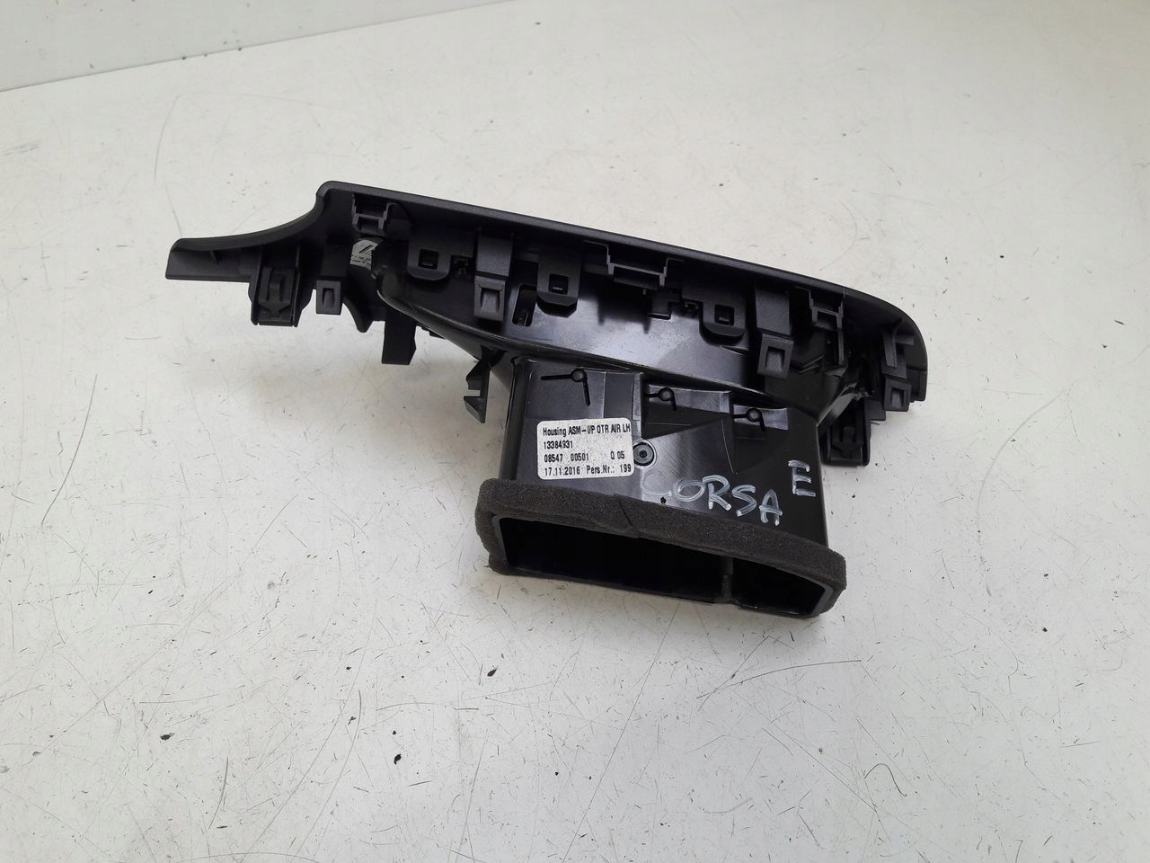 grid air conditioning devices consoles Opel Corsa E