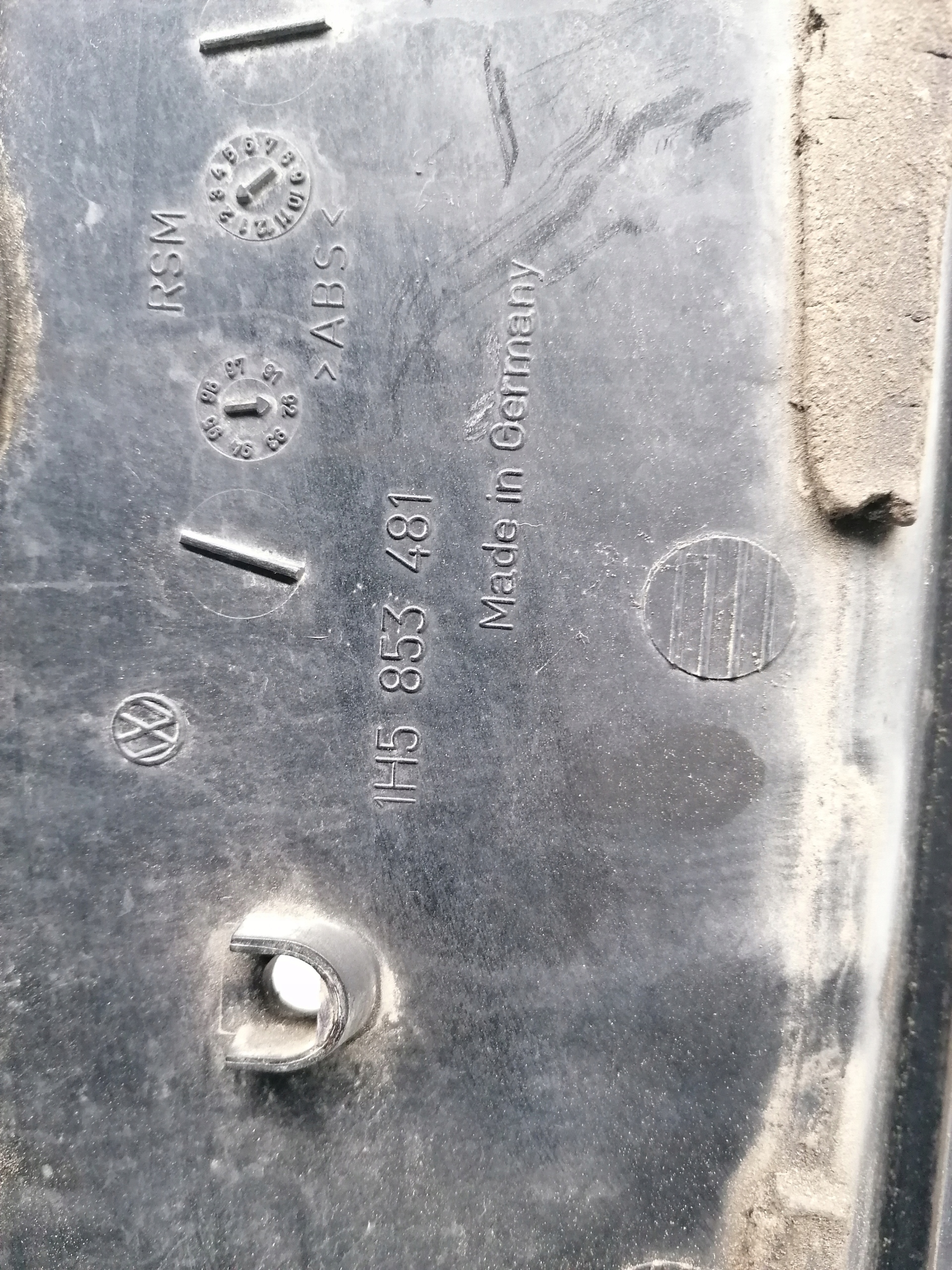 VW VENTO Couverture du capot Porte coffre hayon 1H5853481