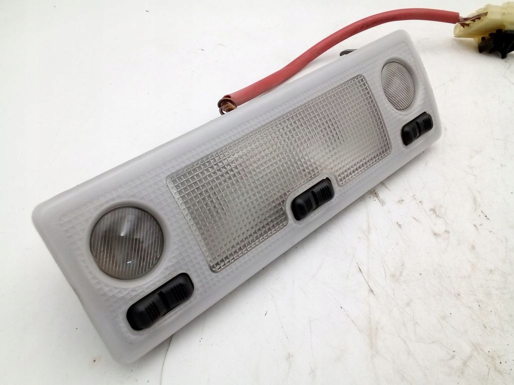 BMW 3 E36 Compact FANALE CIELO INTERNO oswietlenie 13808500