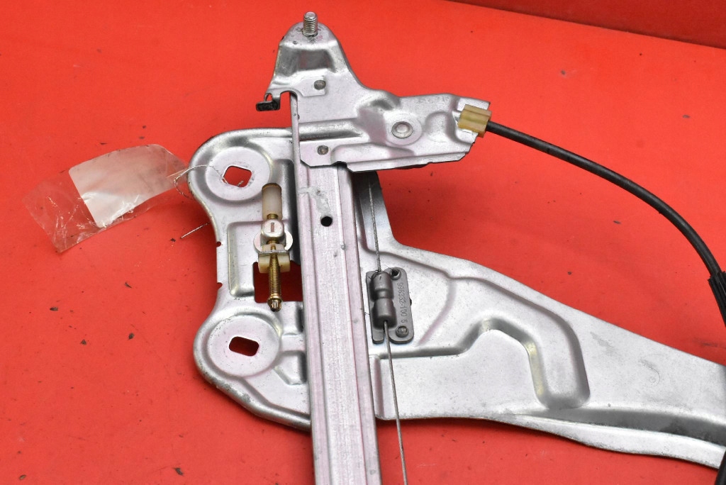window regulator left front MITSUBISHI ECLIPSE 4 IV 4G COUPE 06-09