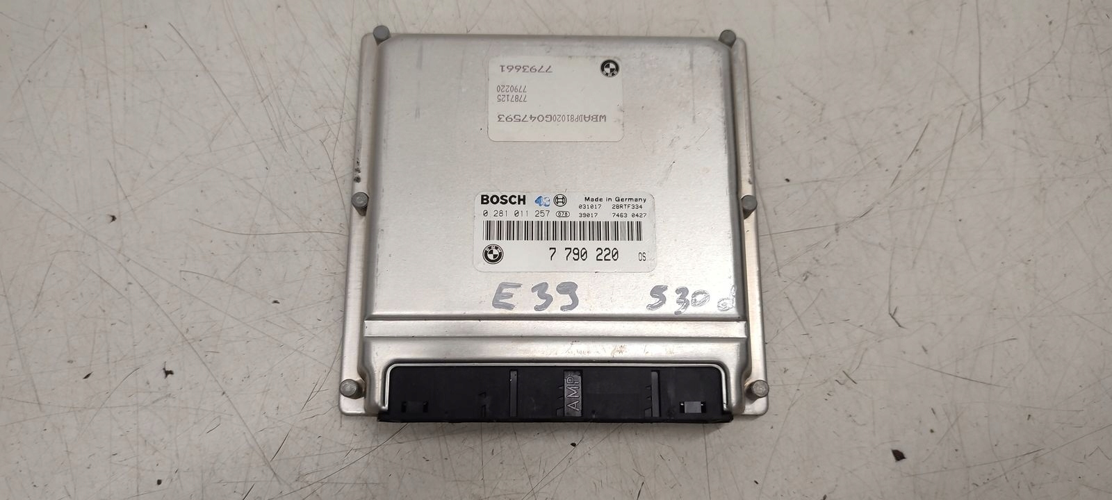 control unit computer of the engine BMW E39 LIFT 3,0TD kombi