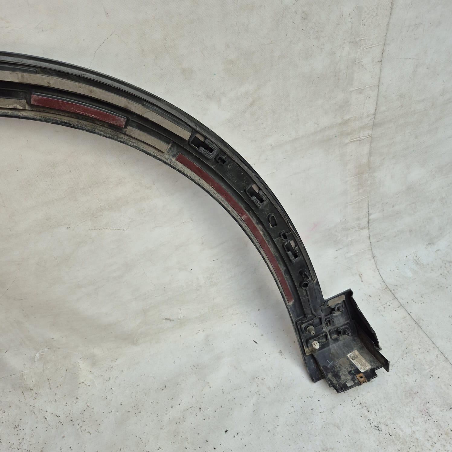 AUDI Q8 E-TRON 18-25 moulding cap right front