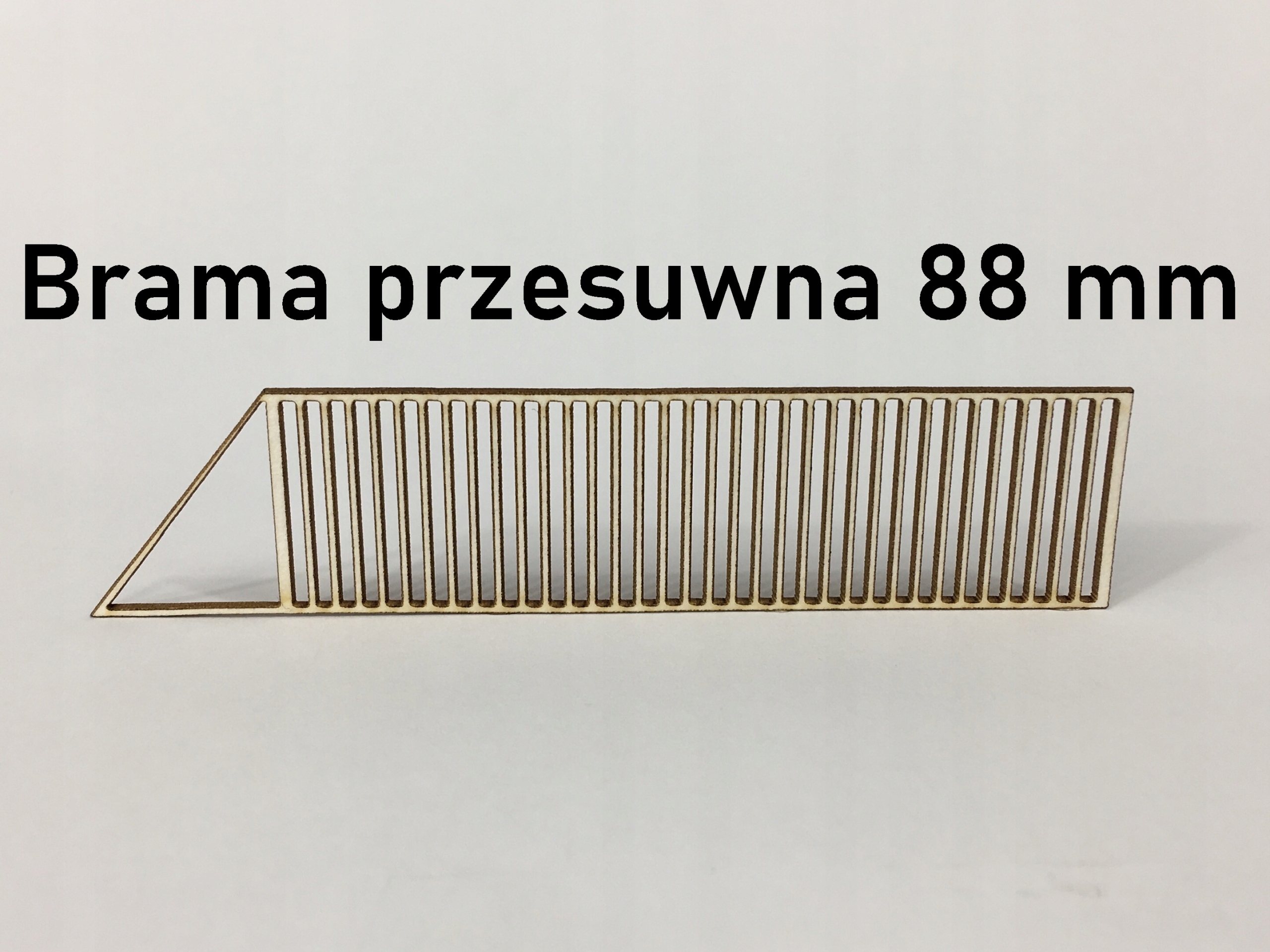 

Brama przesuwna 88mm H0 1:87