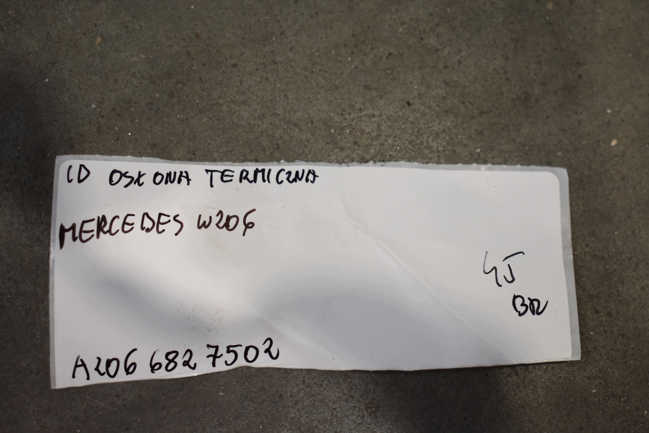 IDEALNA Blende Abdeckung TERMICZNA MERCEDES W206 1