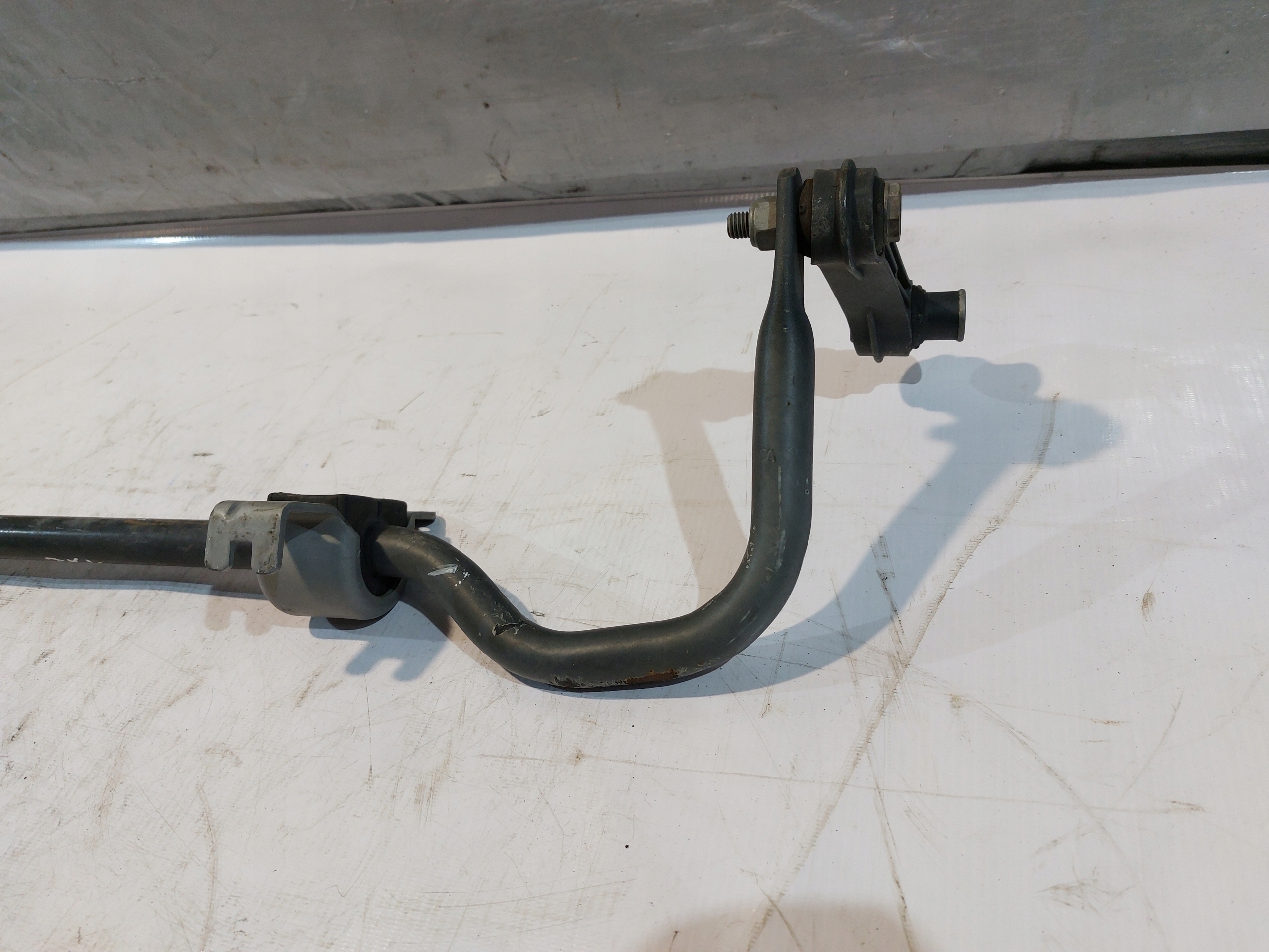 STABILIZATOR hátsó far MERCEDES GLB X247 W247 2.0CDI