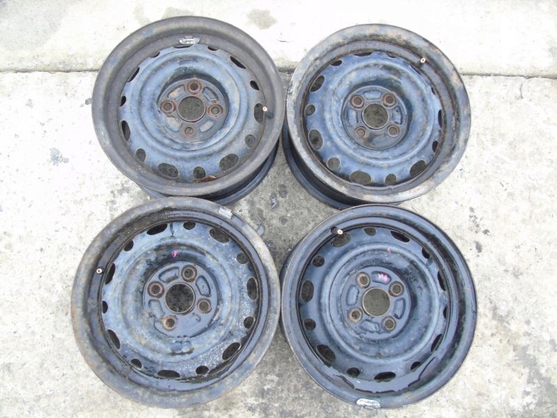 MAZDA 2 de стальные диски R14