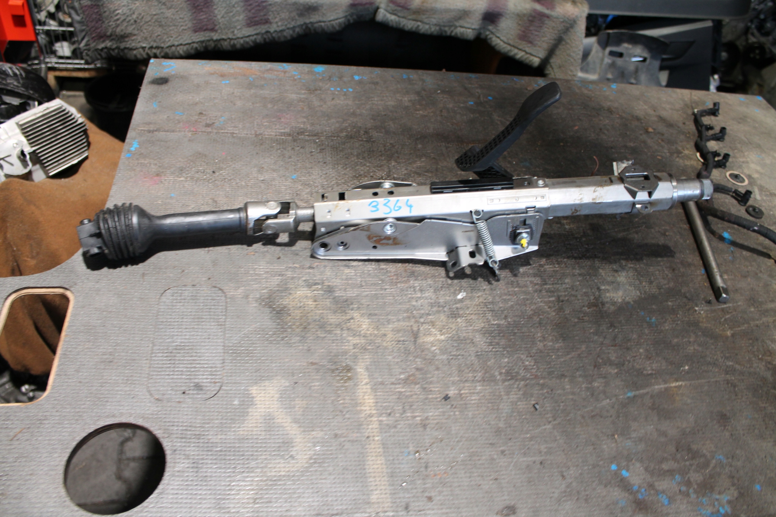 3364. steering wheel rod VW T6.1 7L1419501A