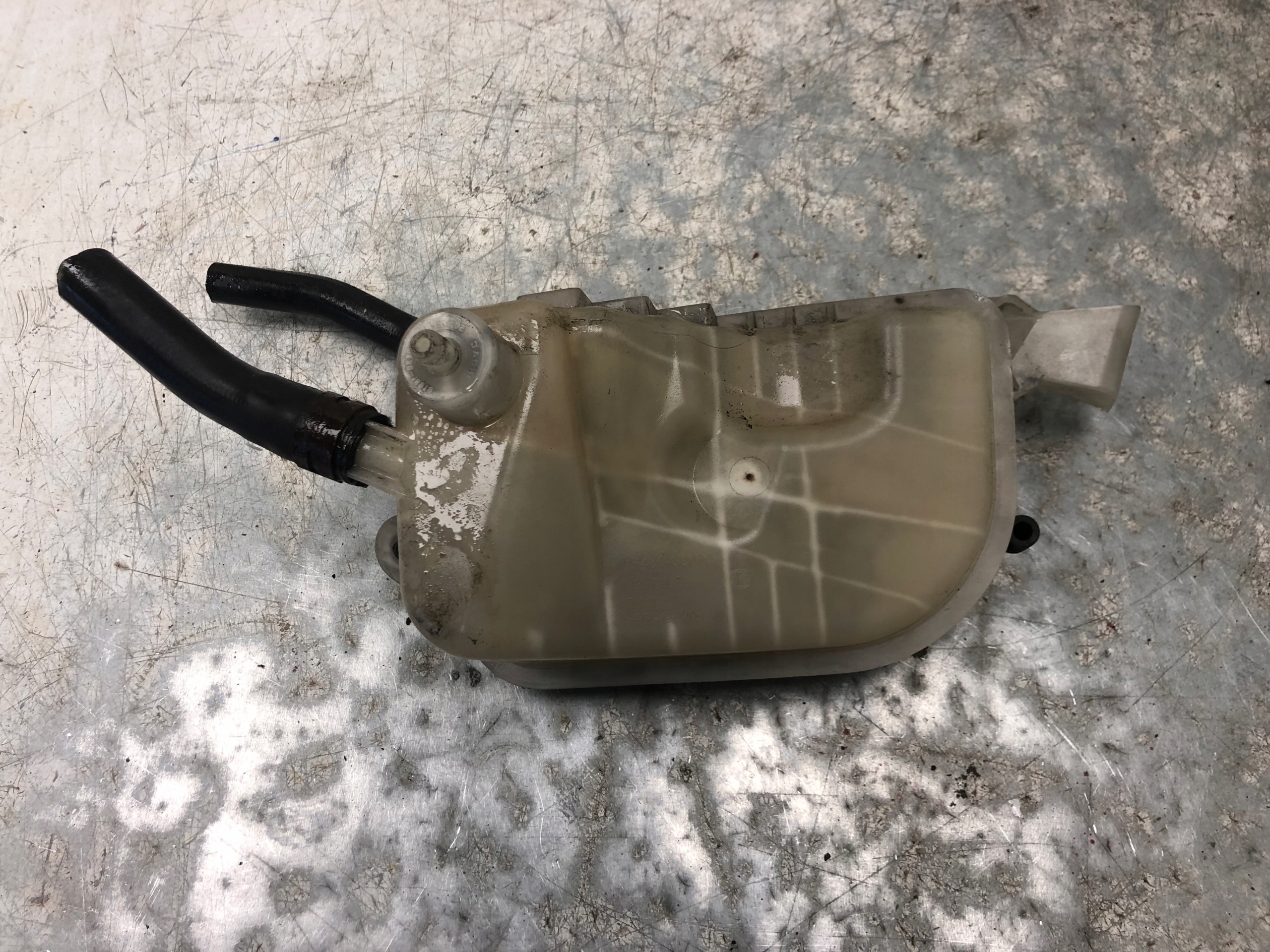 VASCHETTA Serbatoio acqua TOYOTA AURIS e 16480-0D030