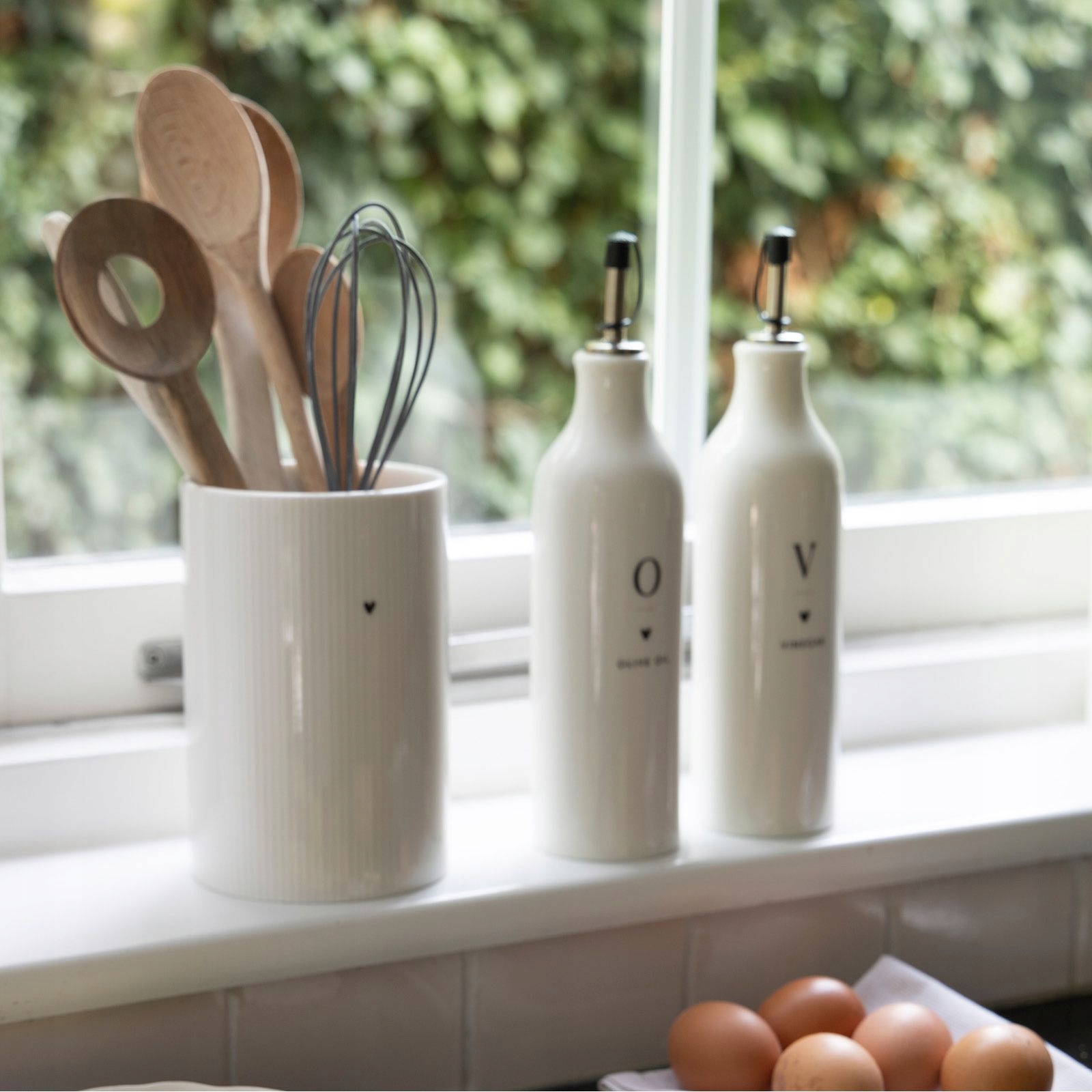 Keramické fľaše na olivový olej a ocot Bastion Collections