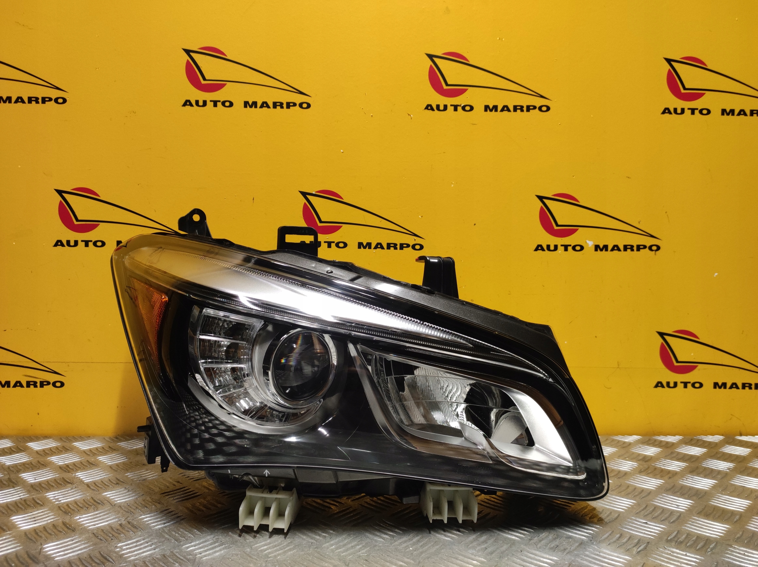 INFINITI QX56 QX80 REFLEKTOR FULL LED LAMPA R USA Strona zabudowy prawa