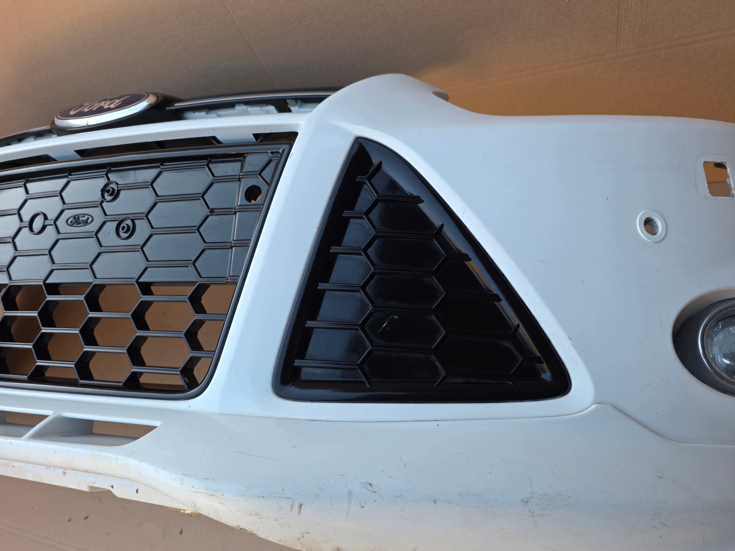 bumper front front Ford Focus MK3 10-14 Xenon 6x pdc st line st-line