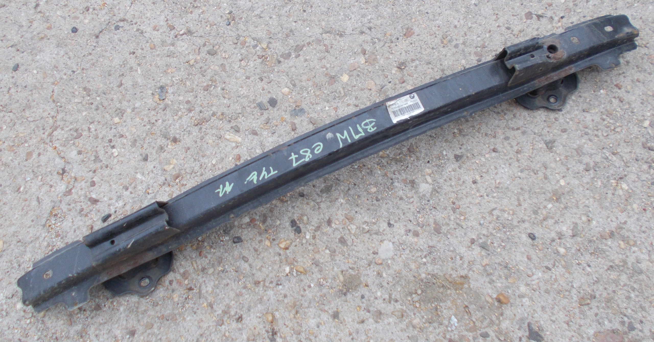 BMW E87 2.0 D 11R sider below bumper rear part 7164189