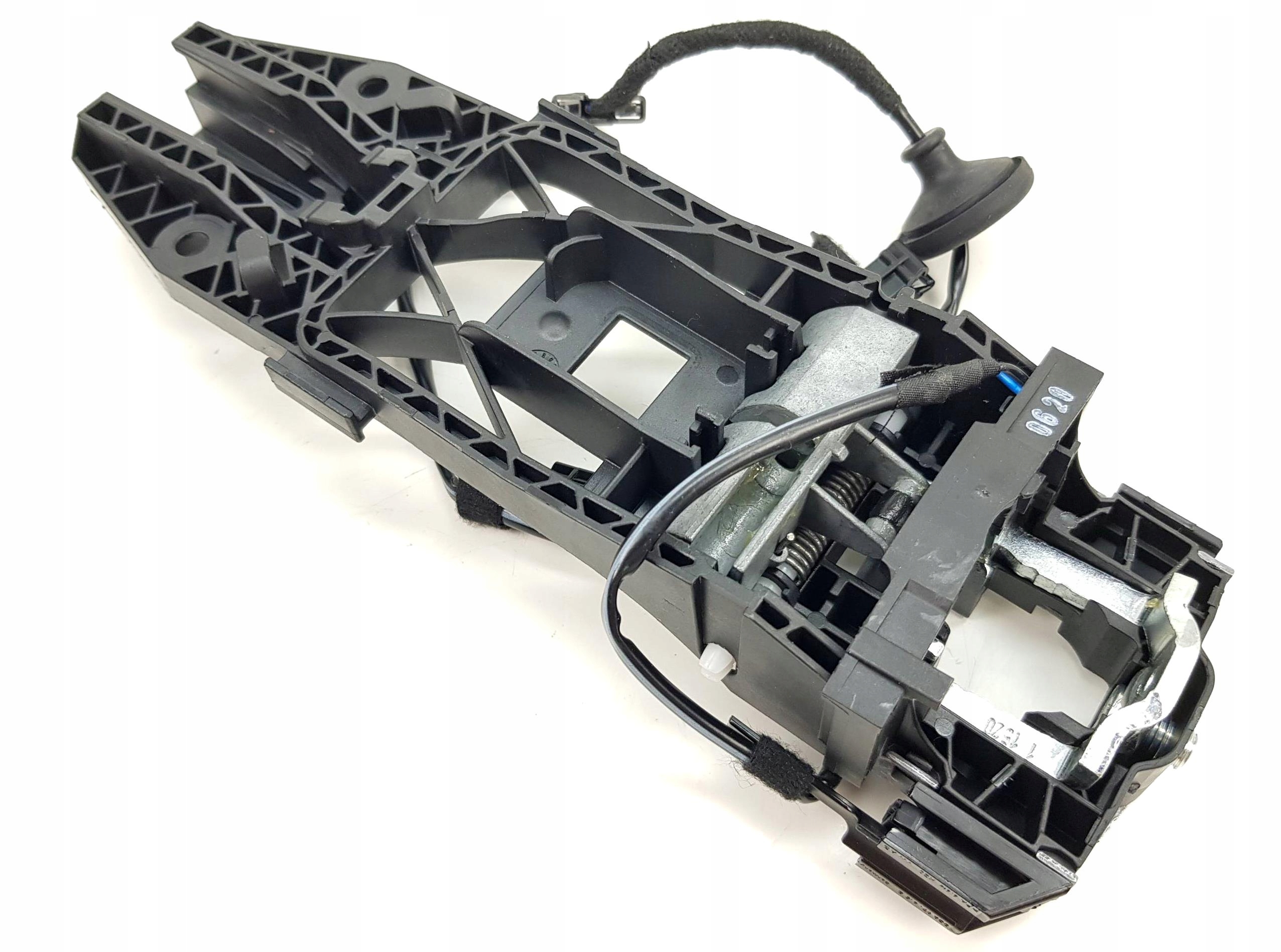 NOWE ORG MOCOWANIE KLAMKI LEWY PRZOD VW ARTEON 3H Installation side front left