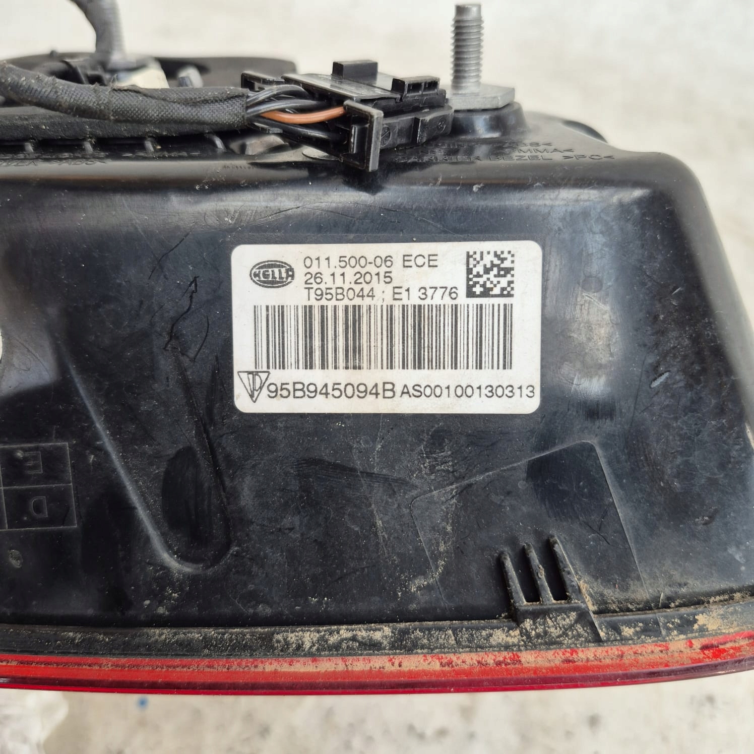 VW UP 1S0 LIFT 16- sider front front below front bumper 1S0807109F