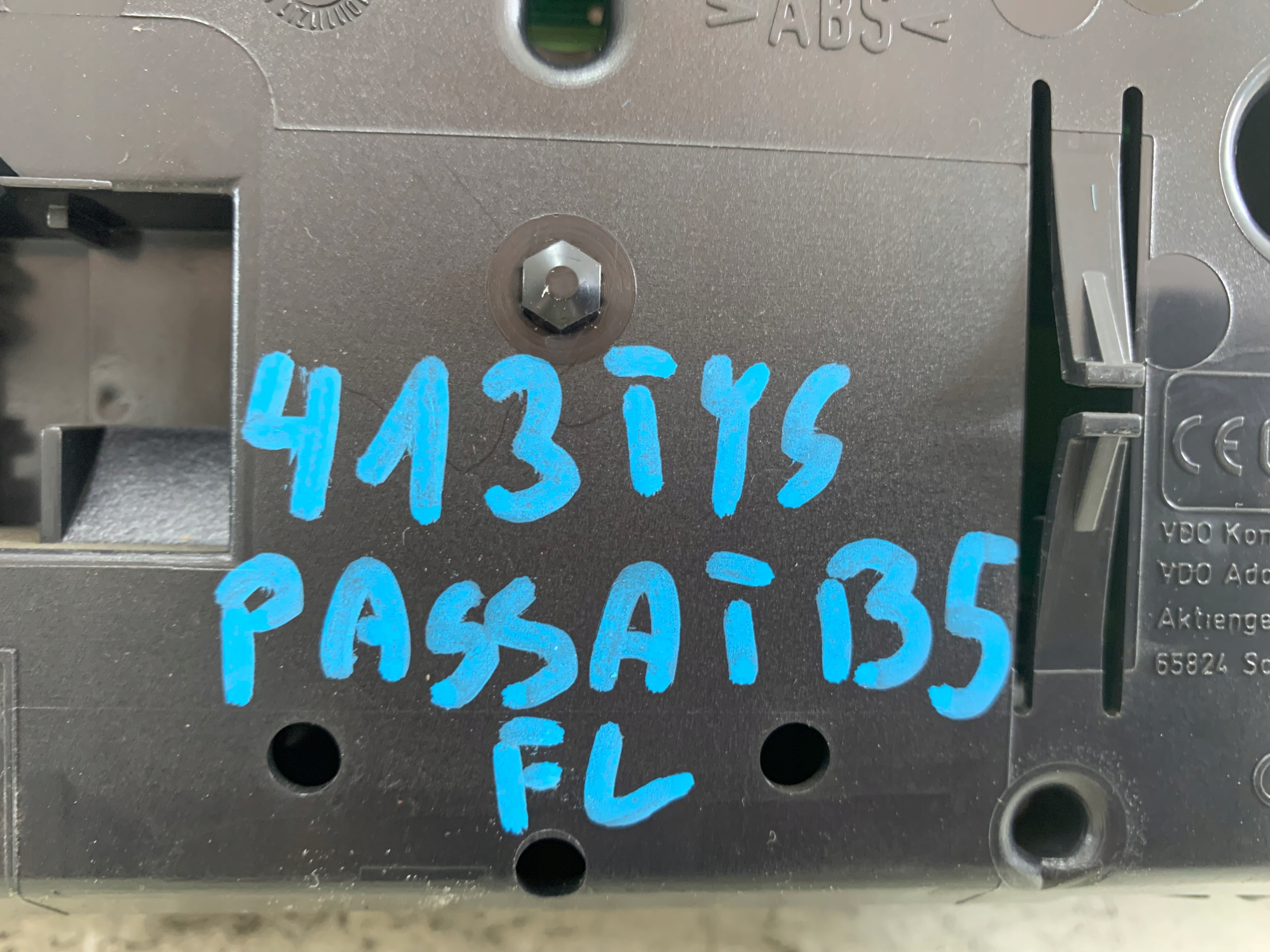 VW PASSAT B5 LIFT 1.9 TDI dials dials 3B0920807A 413 TYS