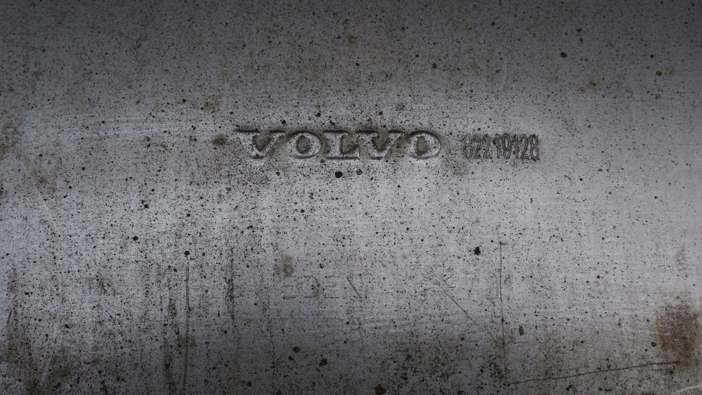 VOLVO XC60 XC90 II D3 D4 - exhaust silencer