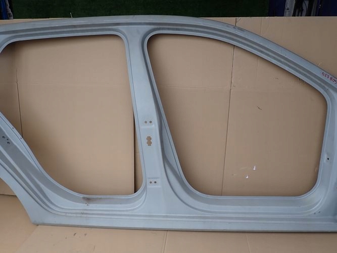 SKODA OCTAVIA IV KOMBI side fender right rear threshold pillar
