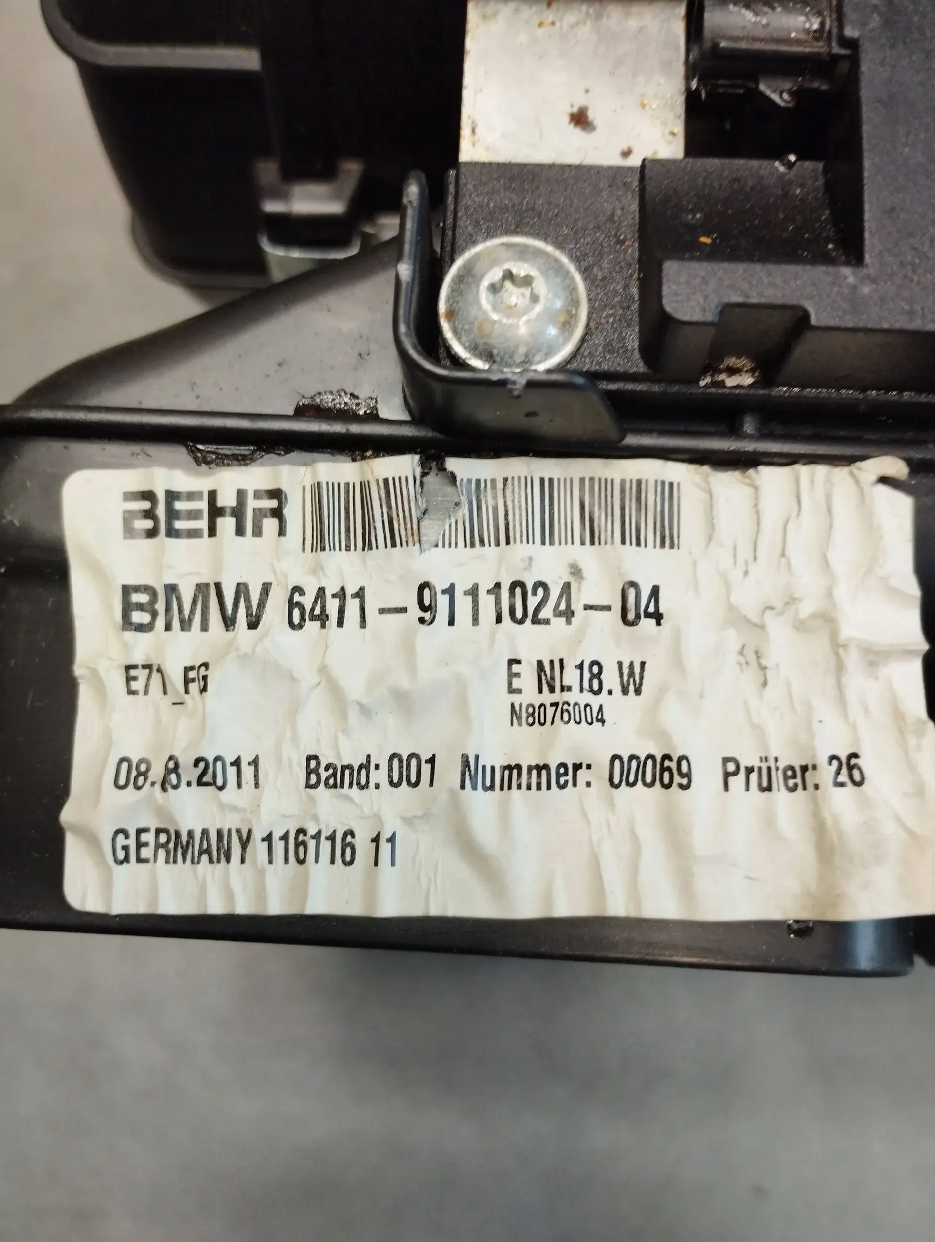 BMW X6 E71 heater heating rear part 9111024