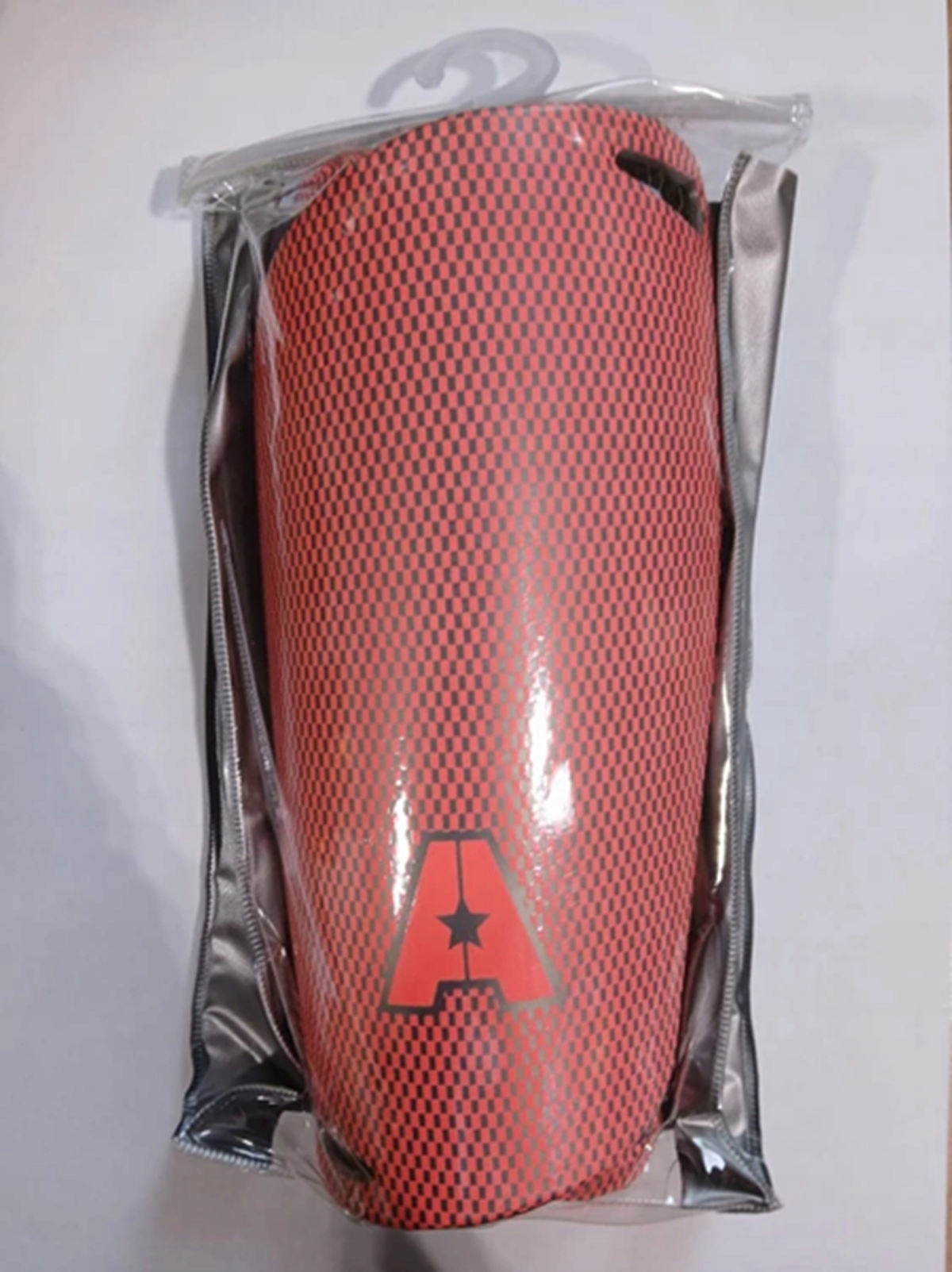 Ochraniacze piłkarskie Pro Shin Guards kolor czerwony