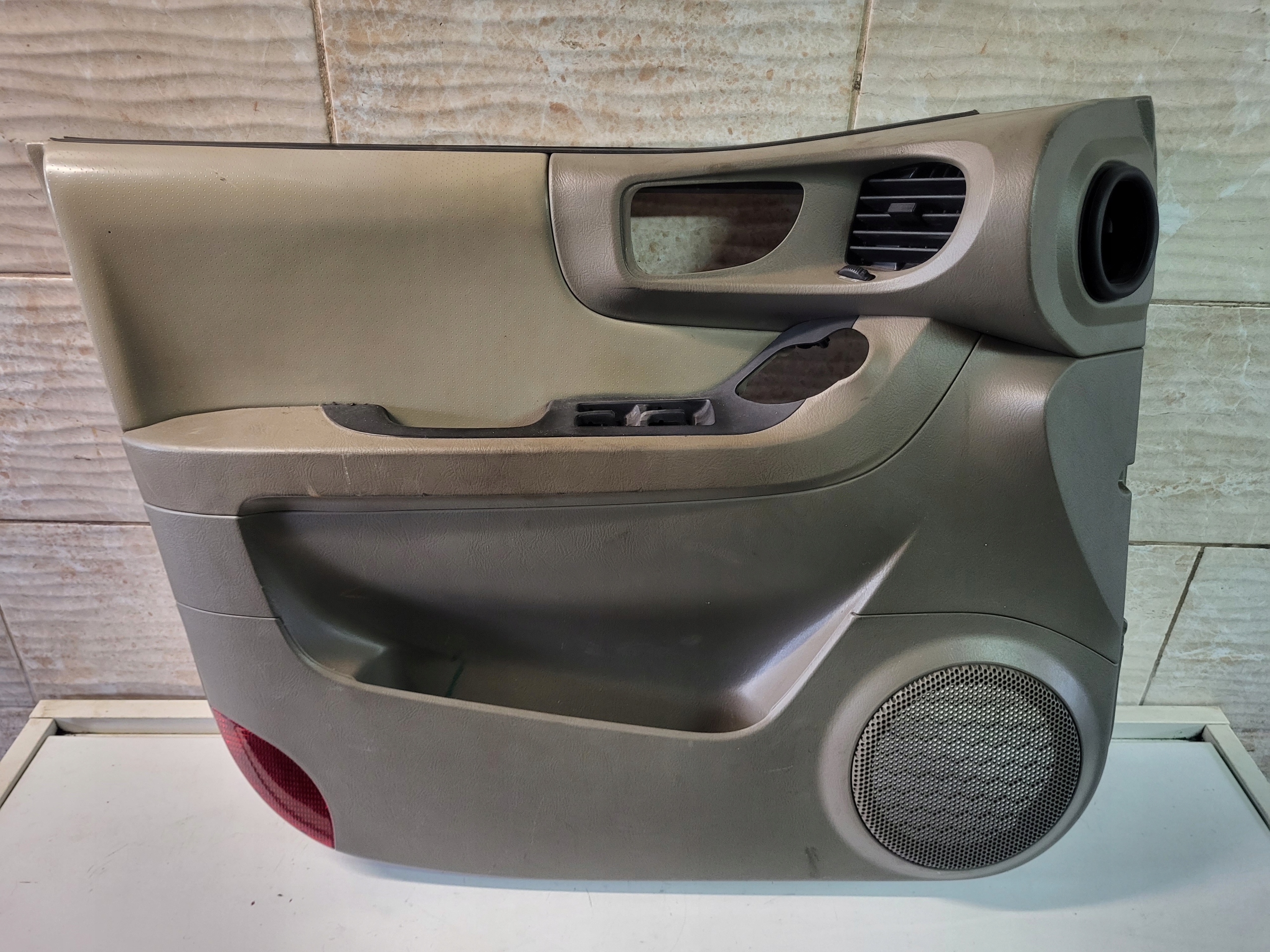 ОБИВКА ОБШИВКА ДВЕРИ ЛЕВЫЙ ПЕРЕД HYUNDAI SANTA ФЕ И ЕВРОПА