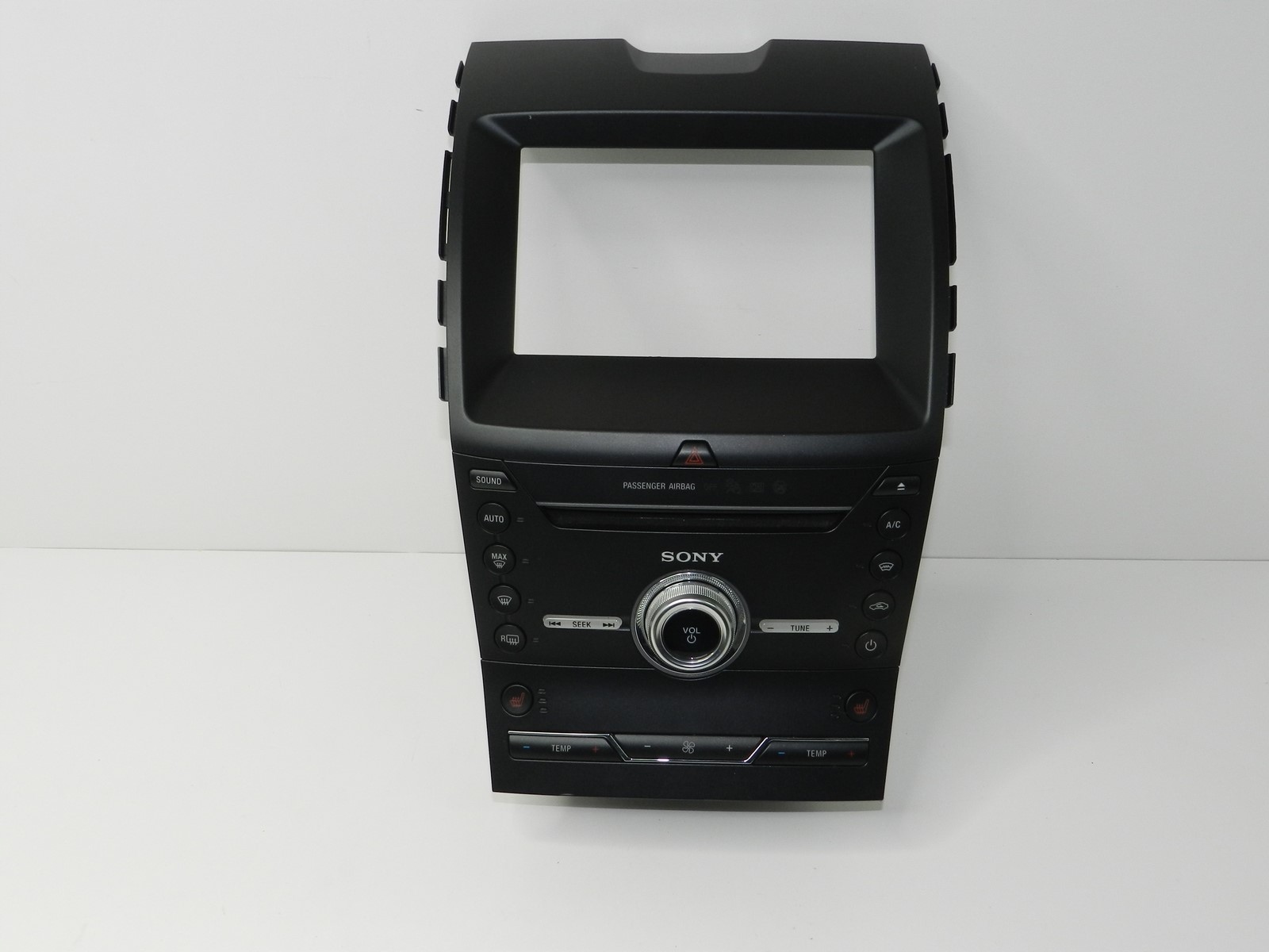 Panel klimatyzacji Ford Edge II HM2T-18E245-AYE