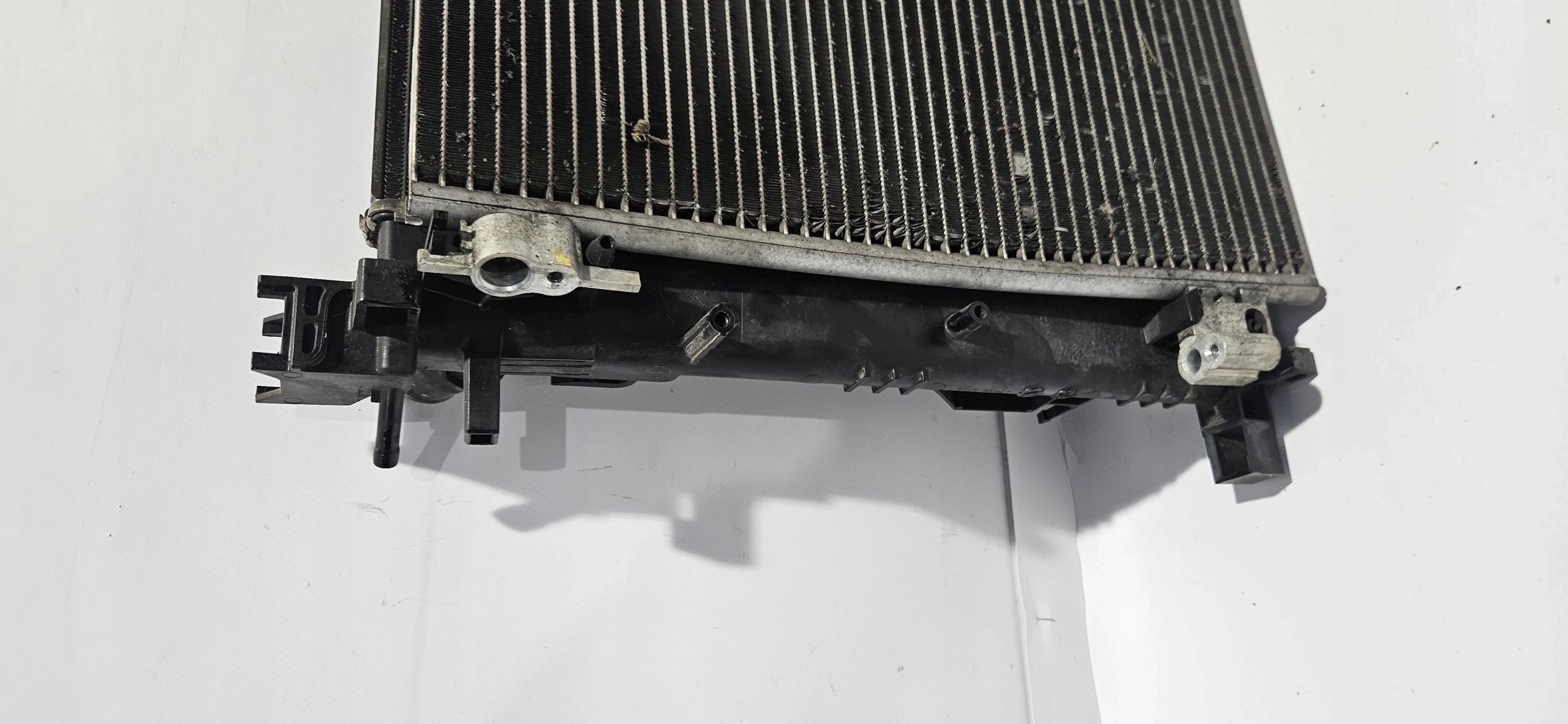 CHŁODNICA WODY + KLIMATYZACJI RENAULT CLIO IV Typ samochodu Samochody osobowe