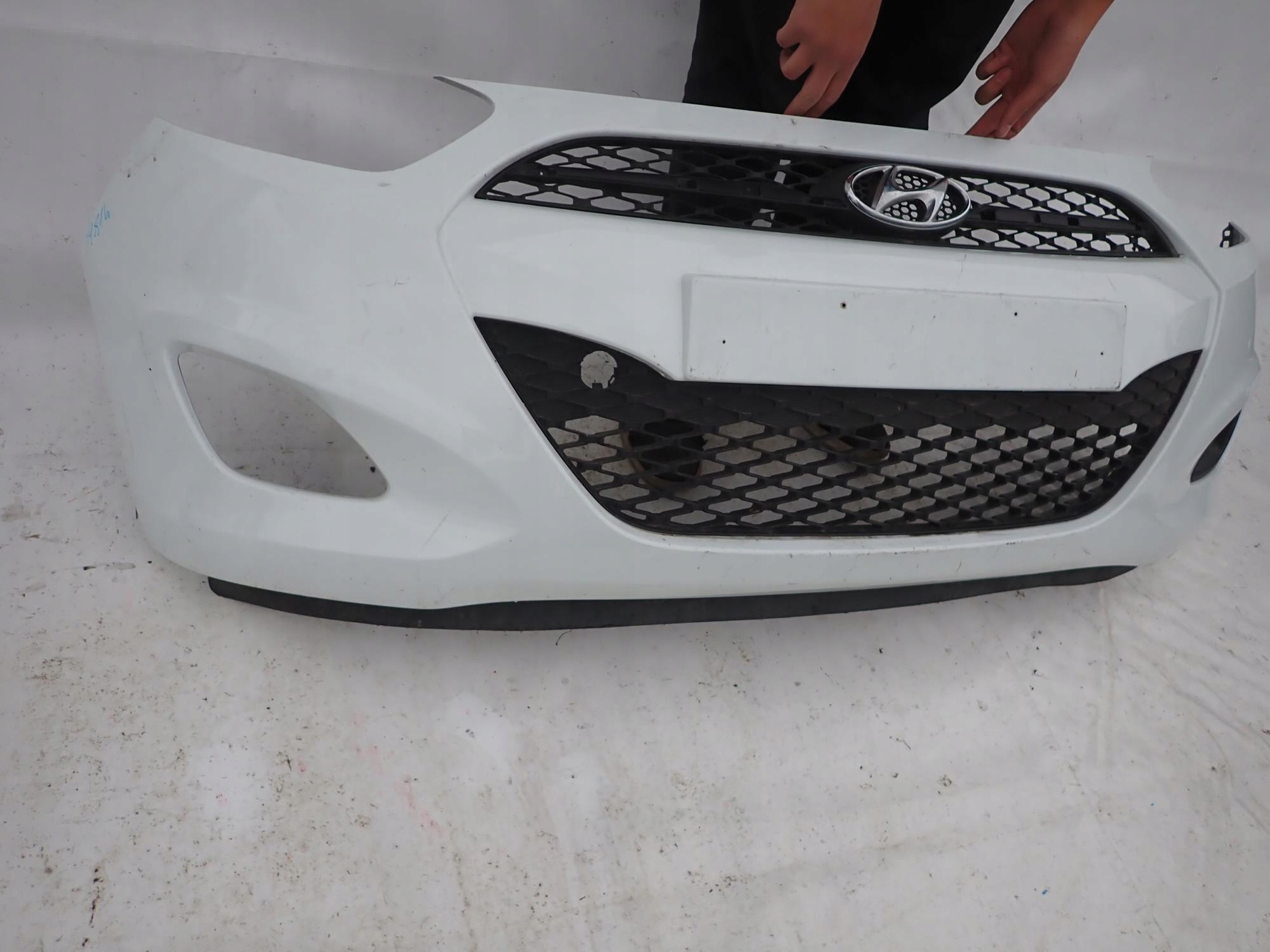 HYUNDAI I10 and 1 LIFT 10-13 bumper front front