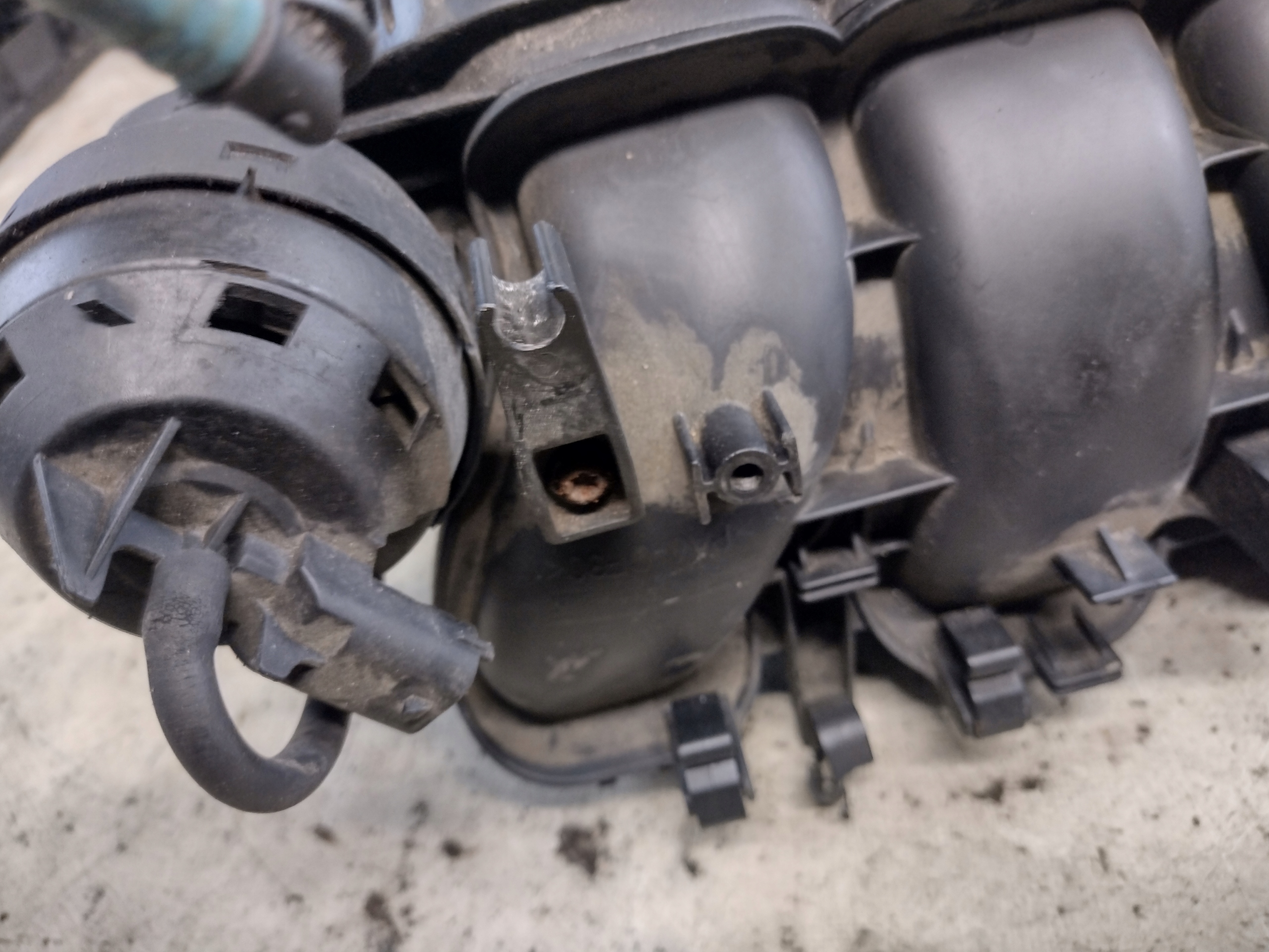 intake manifold Alfa Romeo 156 1,8B 0280600011