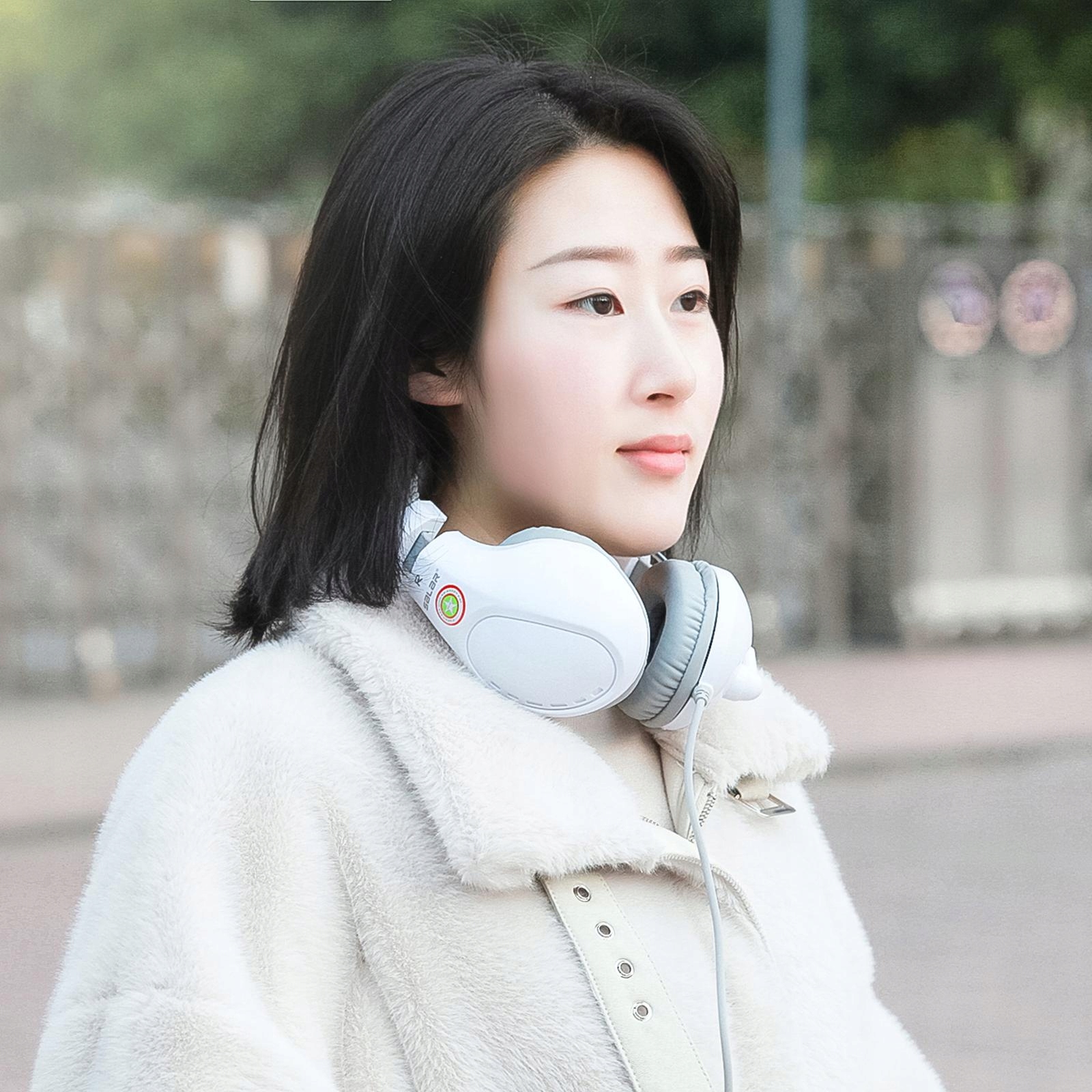 Student headphones with adjustable microphone Producent bez marki