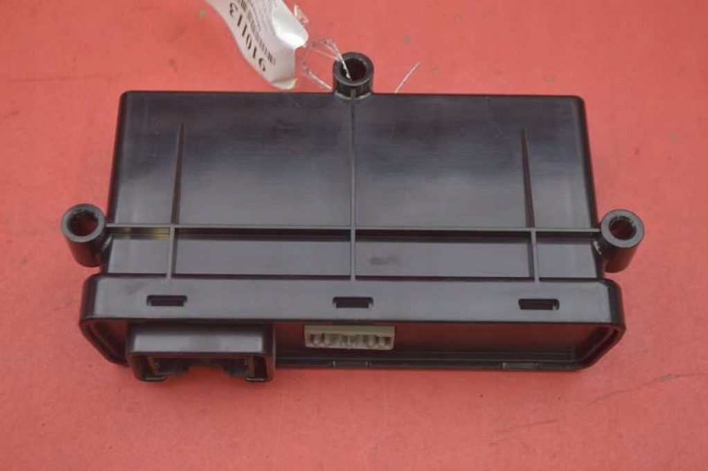 Bedienteil modul hinten heckklappe 1007511-00-A TESLA MODEL S 12-20