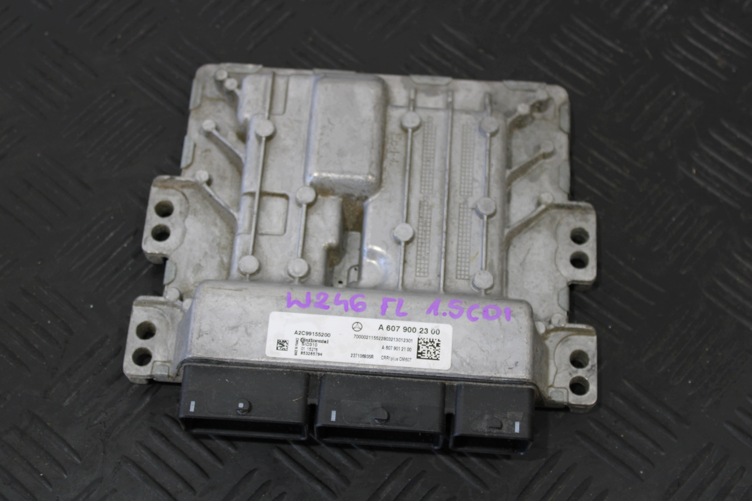 computer control unit of the engine A6079002300 MERCEDES B-class W246 LIFT 1.5 CDI