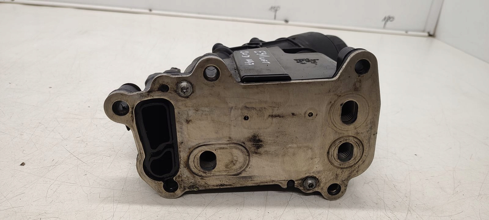 Gehäuse filter oil BMW E91 E90 LIFT 2,0D