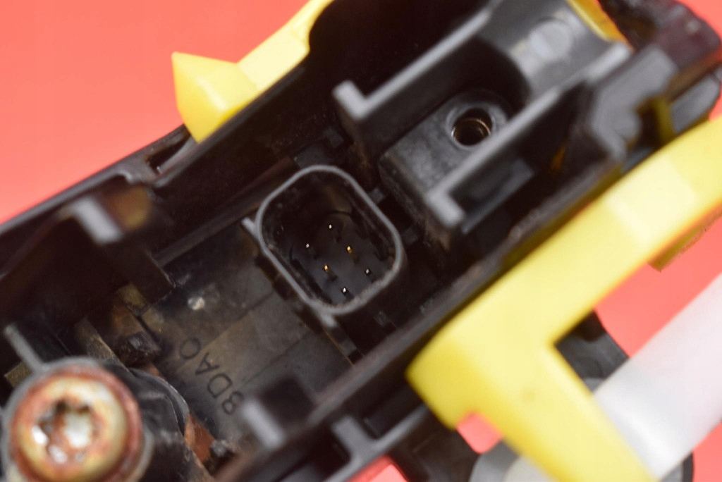 handle left front front 1G3 TOYOTA AVENSIS T27 09-11