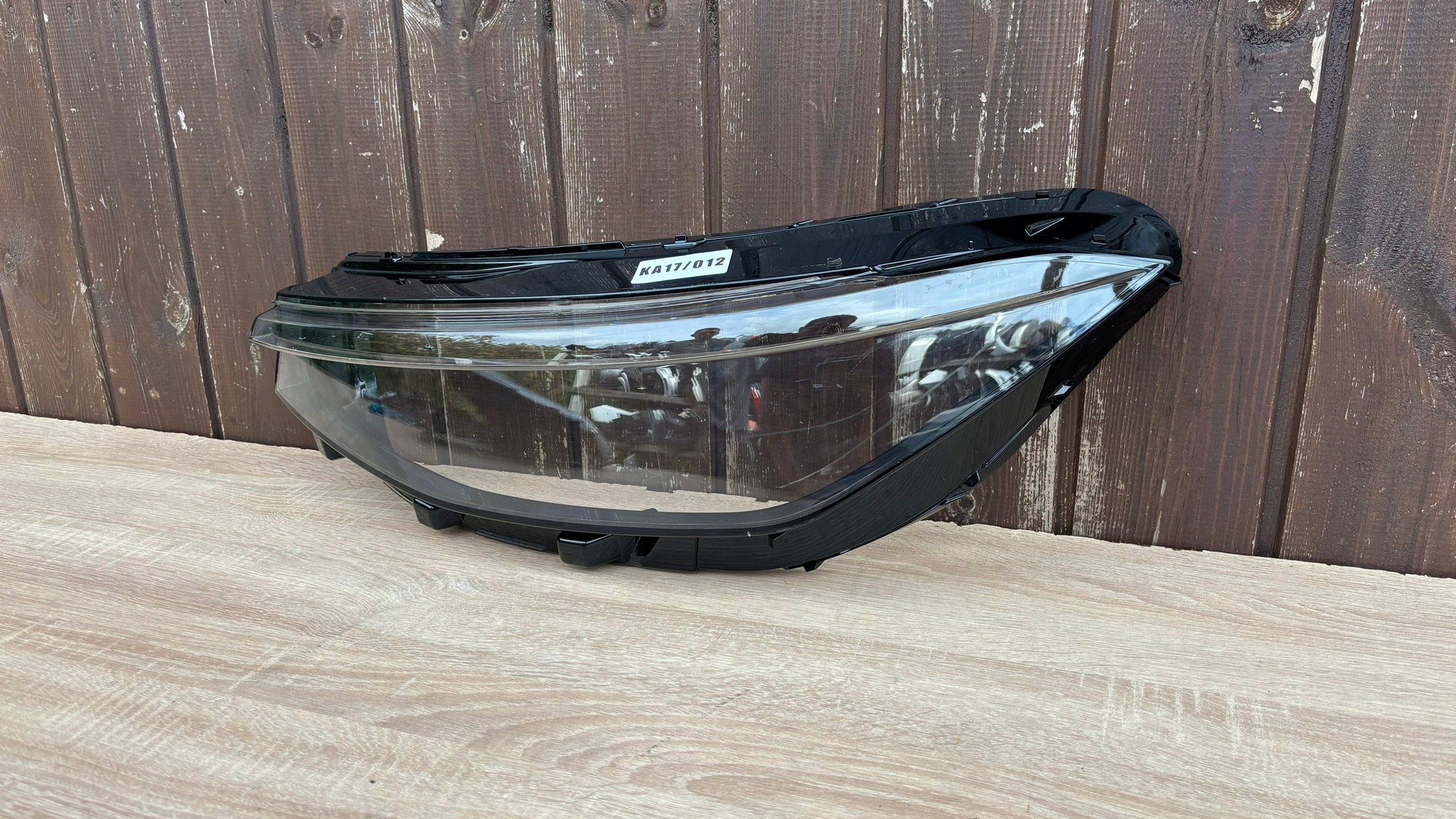 VW PASSAT B9 left light front KLOSZ B9/2024 KA17/012