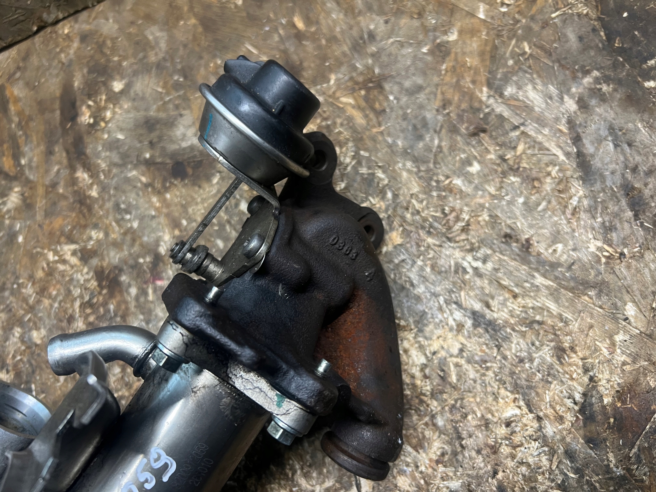 Abgaskuehler AGR EGR RENAULT MEGANE III SCENIC 8200912059