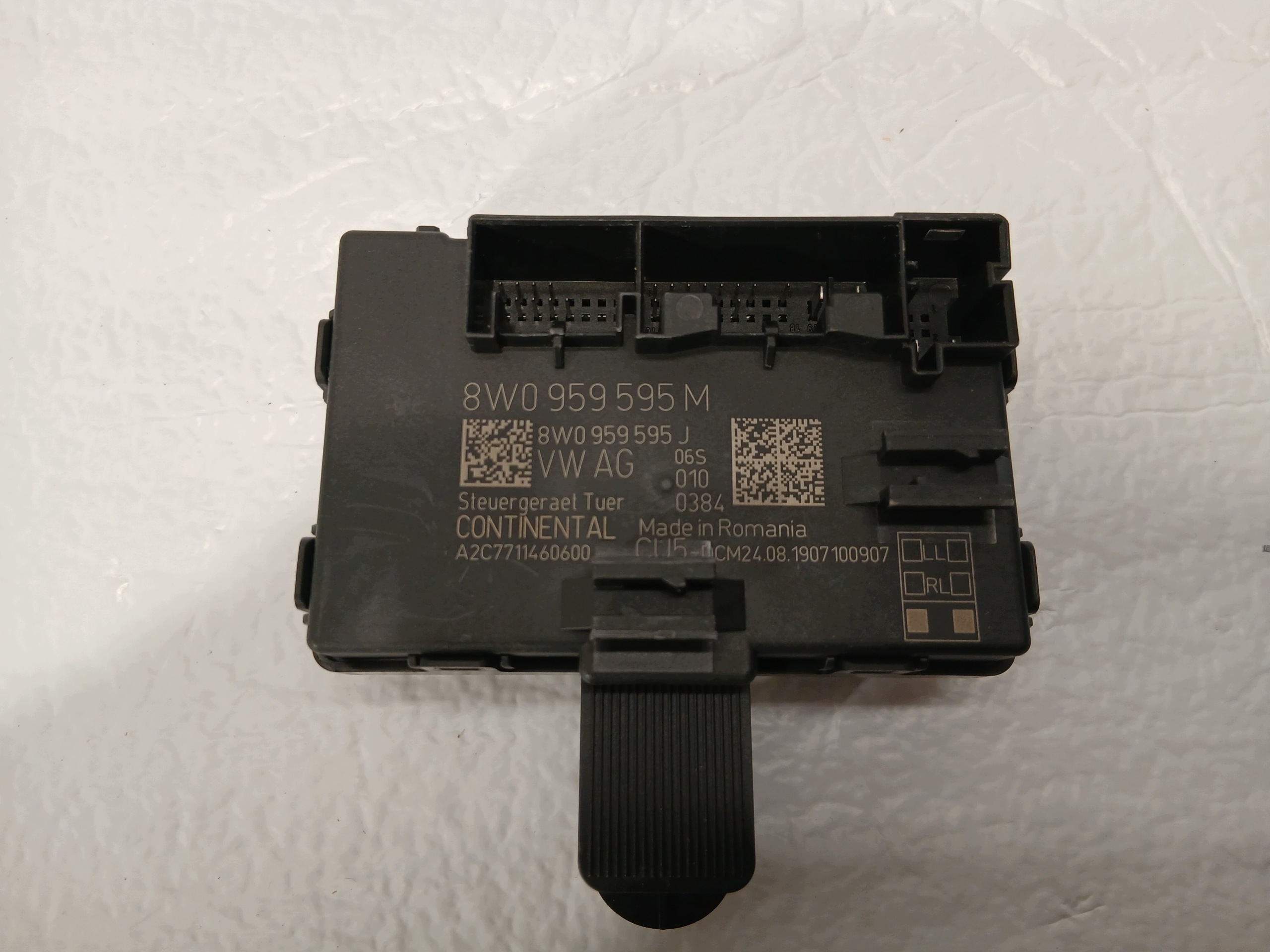 AUDI A4 B9 LIFT module control unit door rear part 8W0959595M