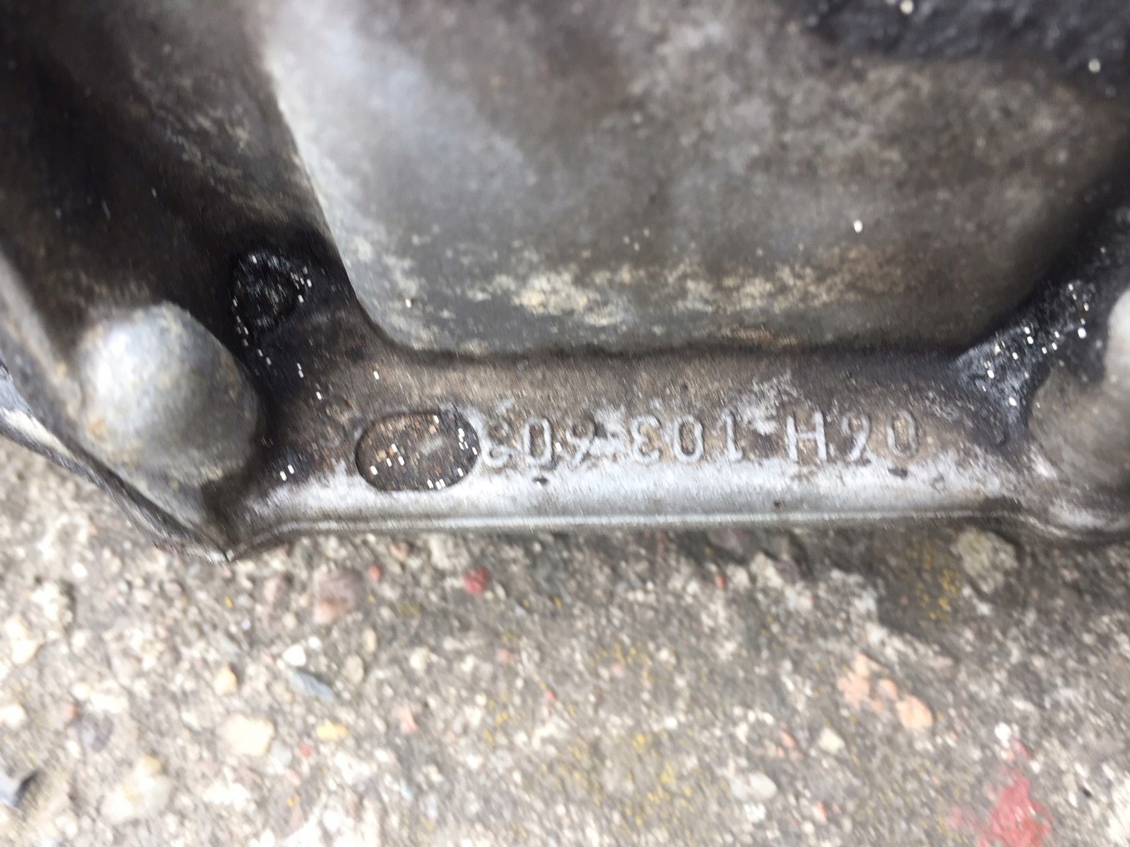 AUDI A4 A5 1.8 2.0 TFSI Coppa olio 06H103603S
