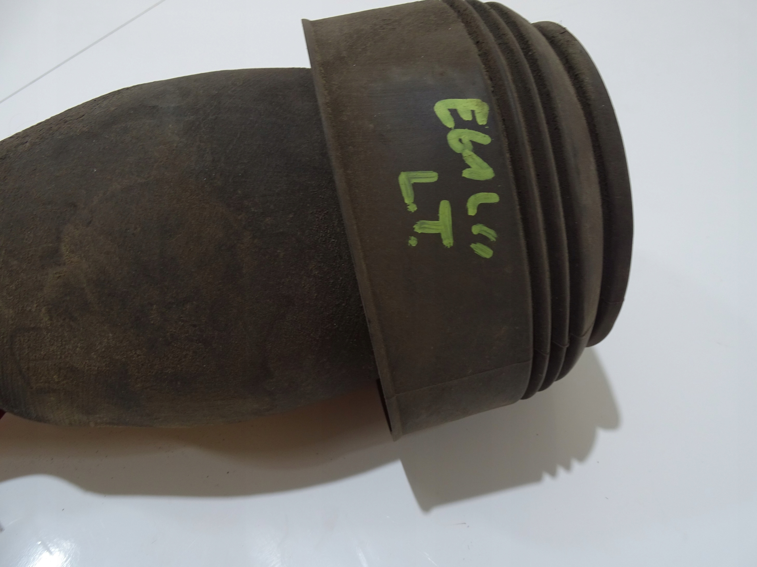 MIECH silent block NIVO left rear part BMW E61 OE (4642600)