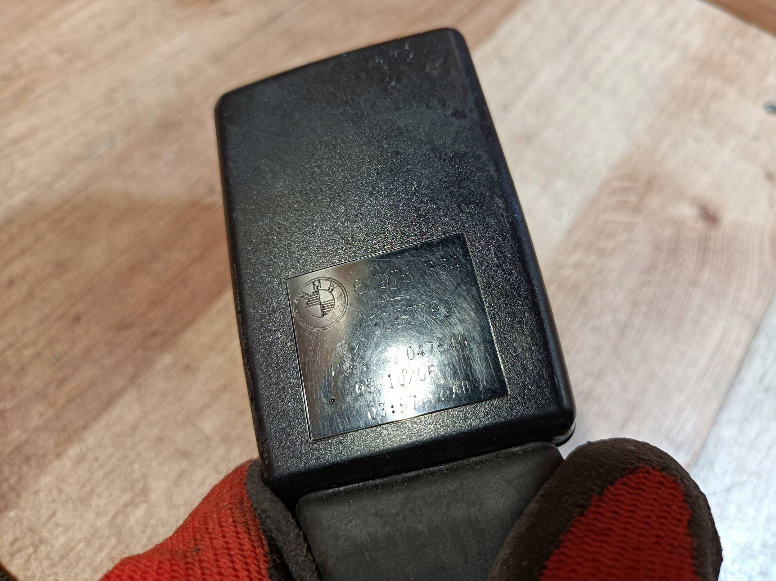 Klamra öv, szíj hinten Spanner rechts heck und mitte BMW 3 E90 E91 6975364