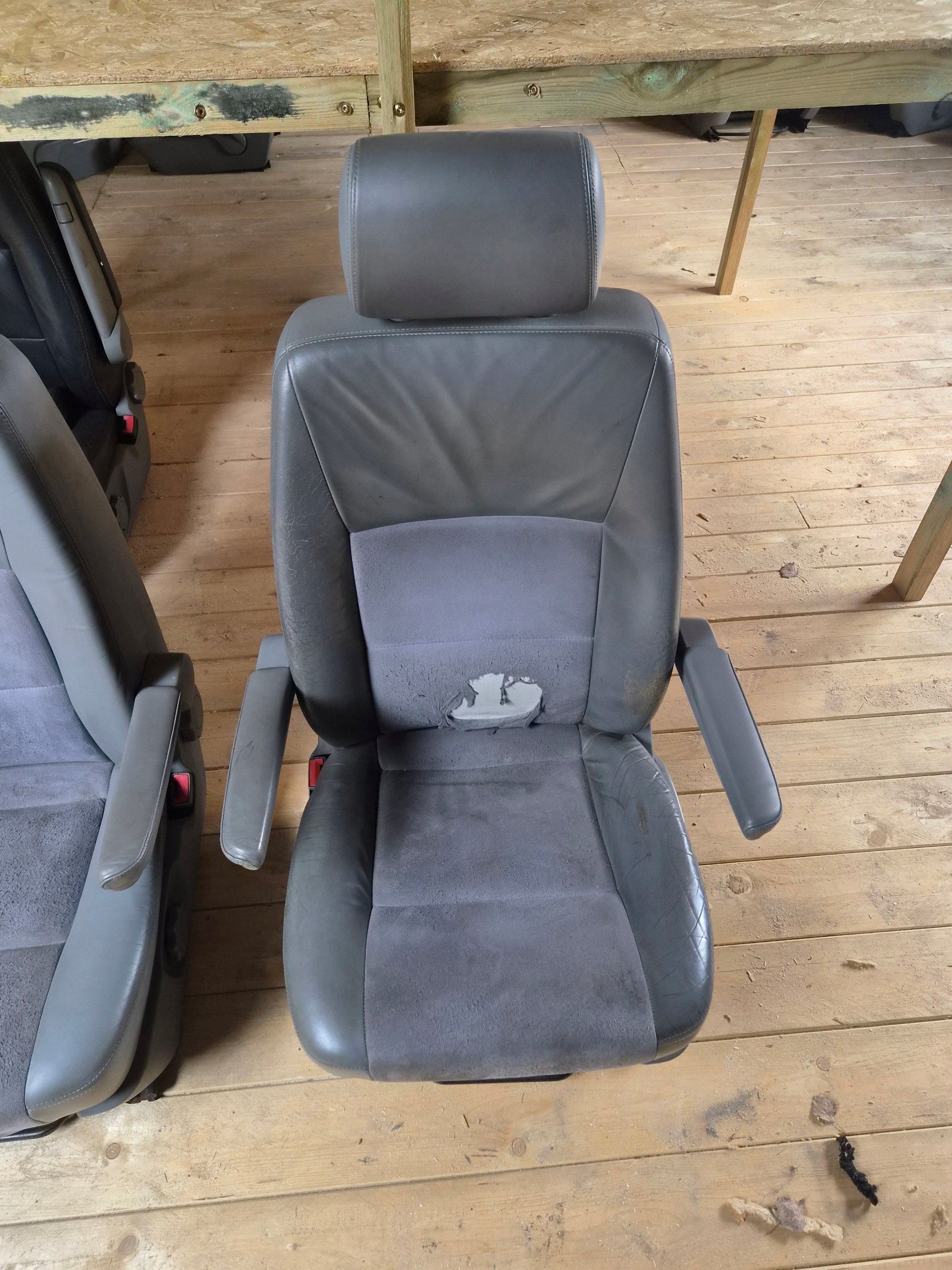 VW T5 T6 KOMPLET seats PRZEDNICH PASAZER KIEROWCA front leather/ alkaline