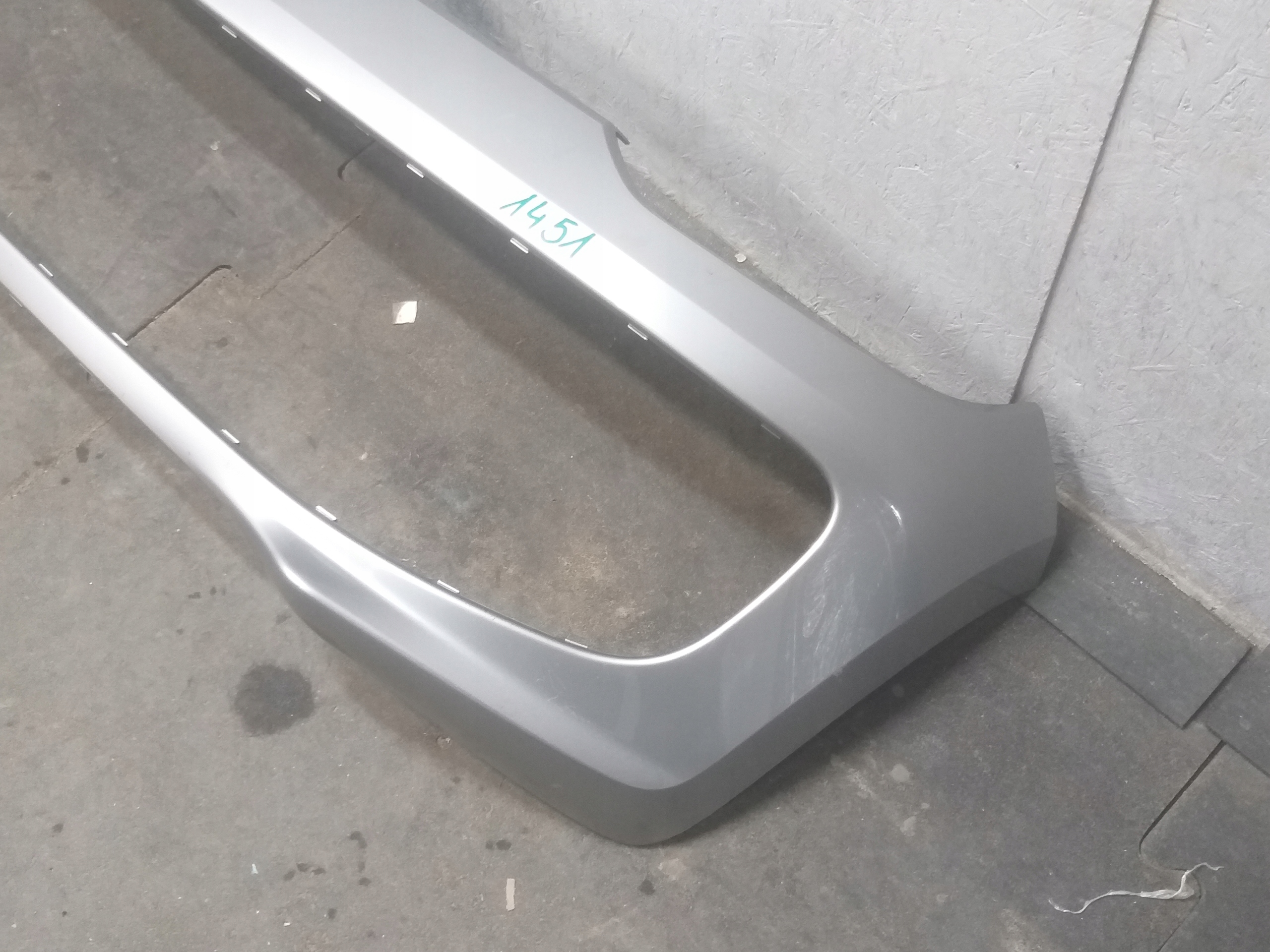 bumper front VW UP 1S0