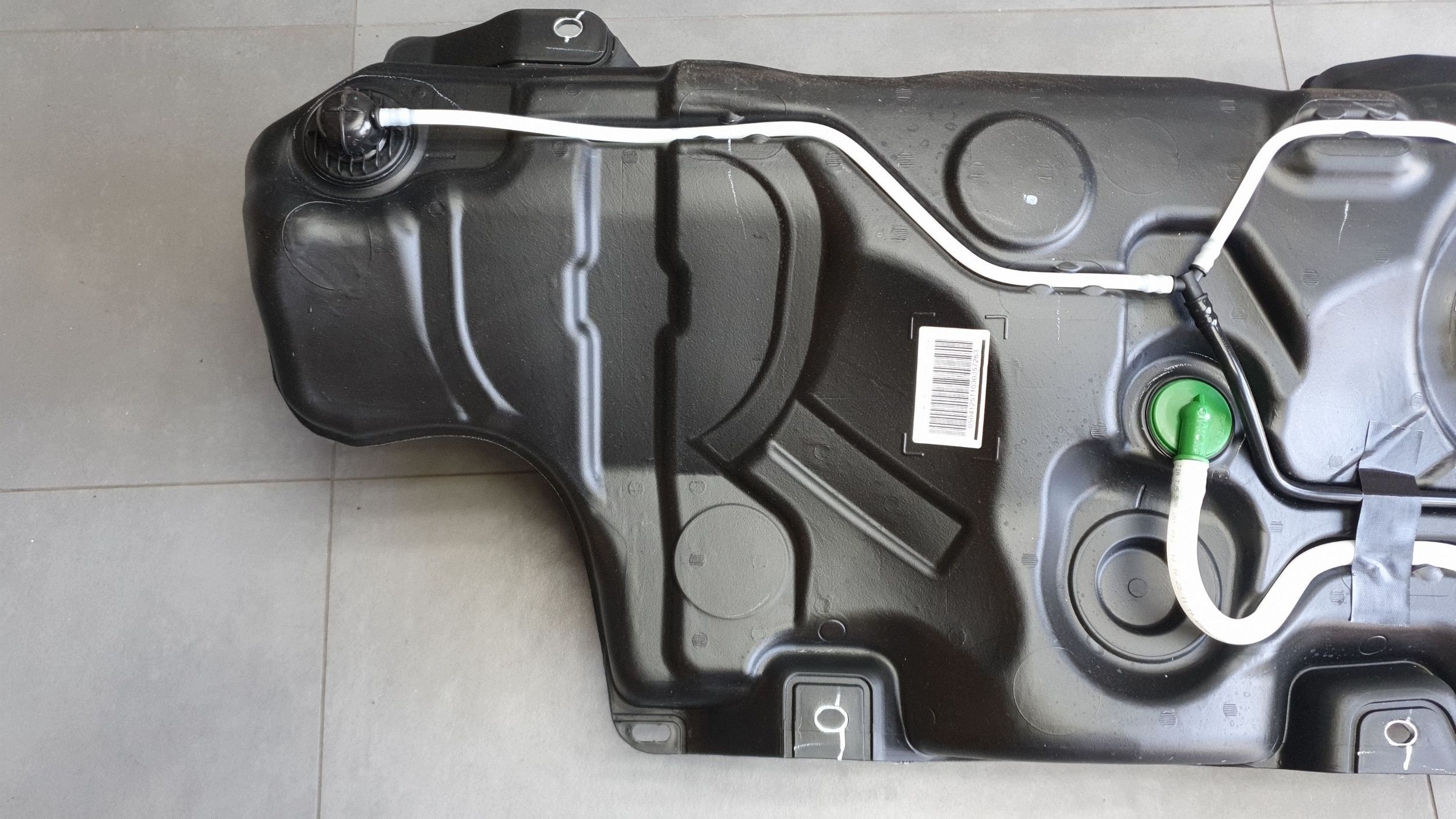 Audi A3 8Y tank 5WA201085