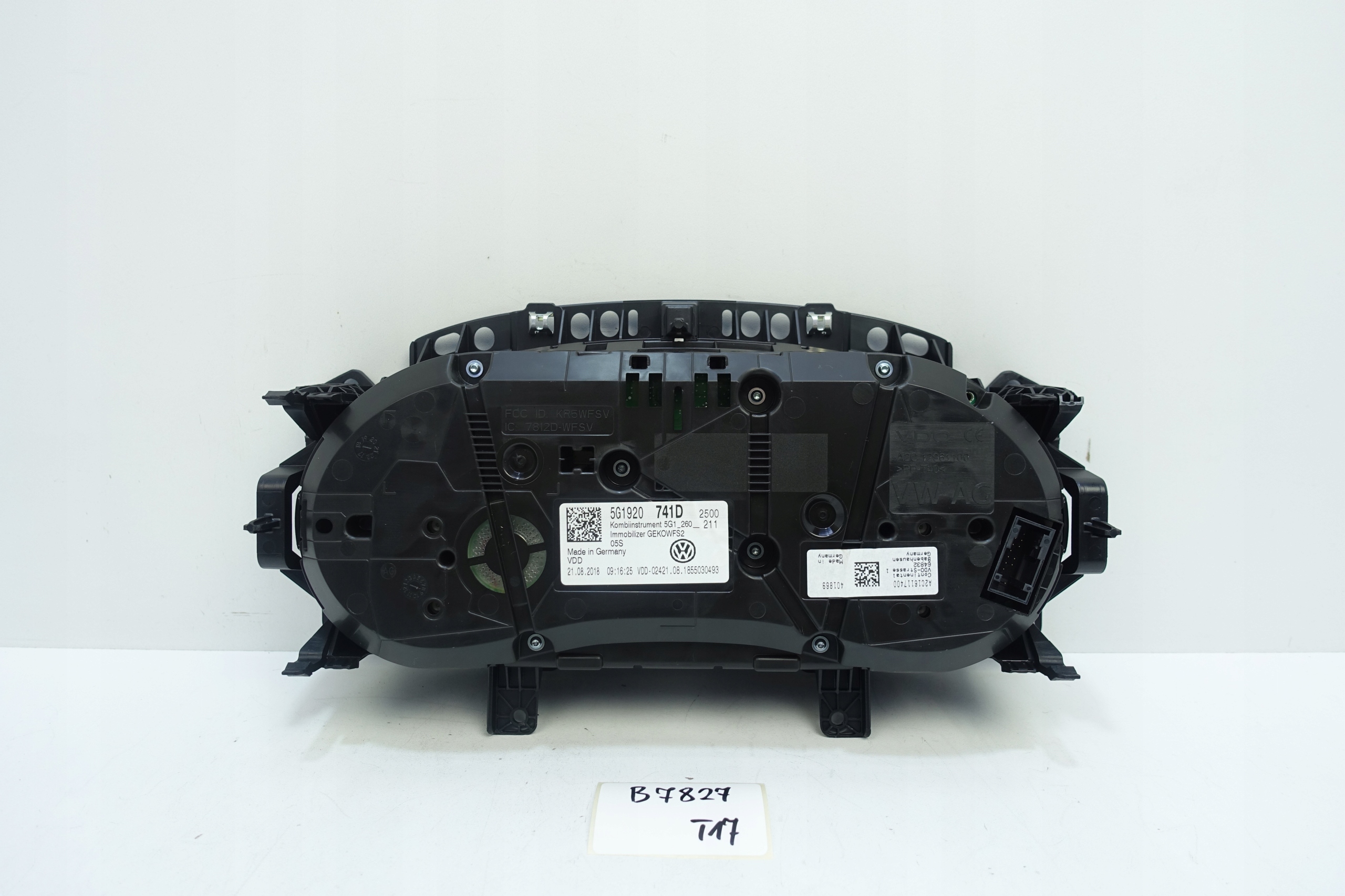 dials dials VW GOLF VII 7 5G 18372KM 5G1920741D