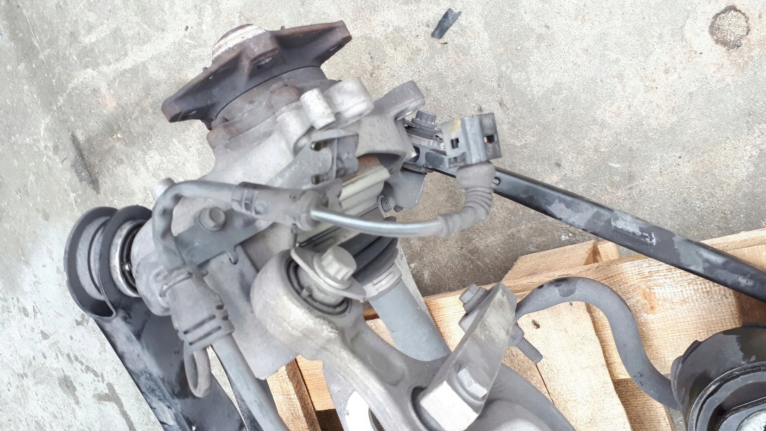 S4 B9 A4 8W Achsträger träger heck QUATTRO S5 8W A5