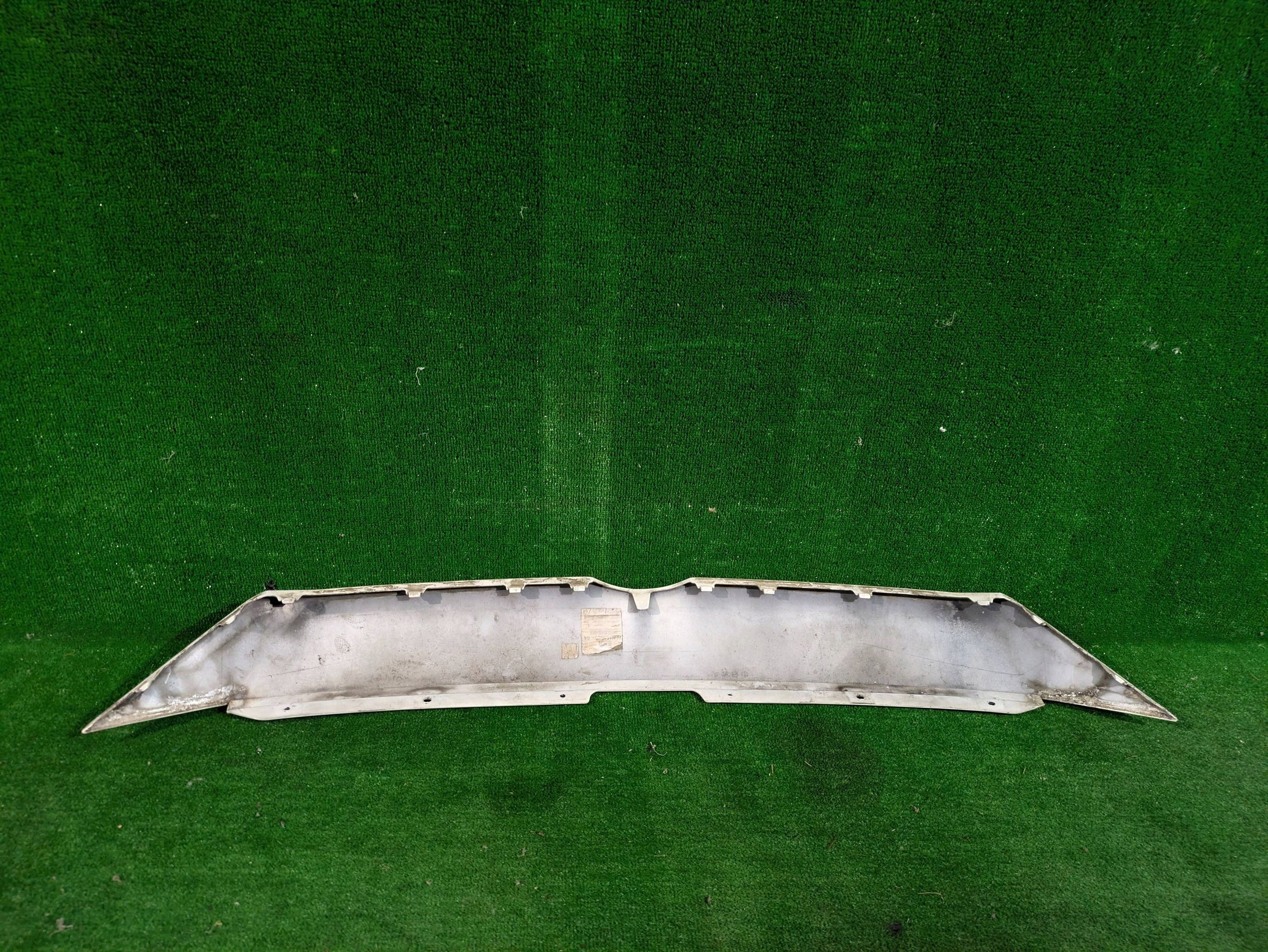 grill NOSEK visor MAZDA 3 BM 13- NR.207