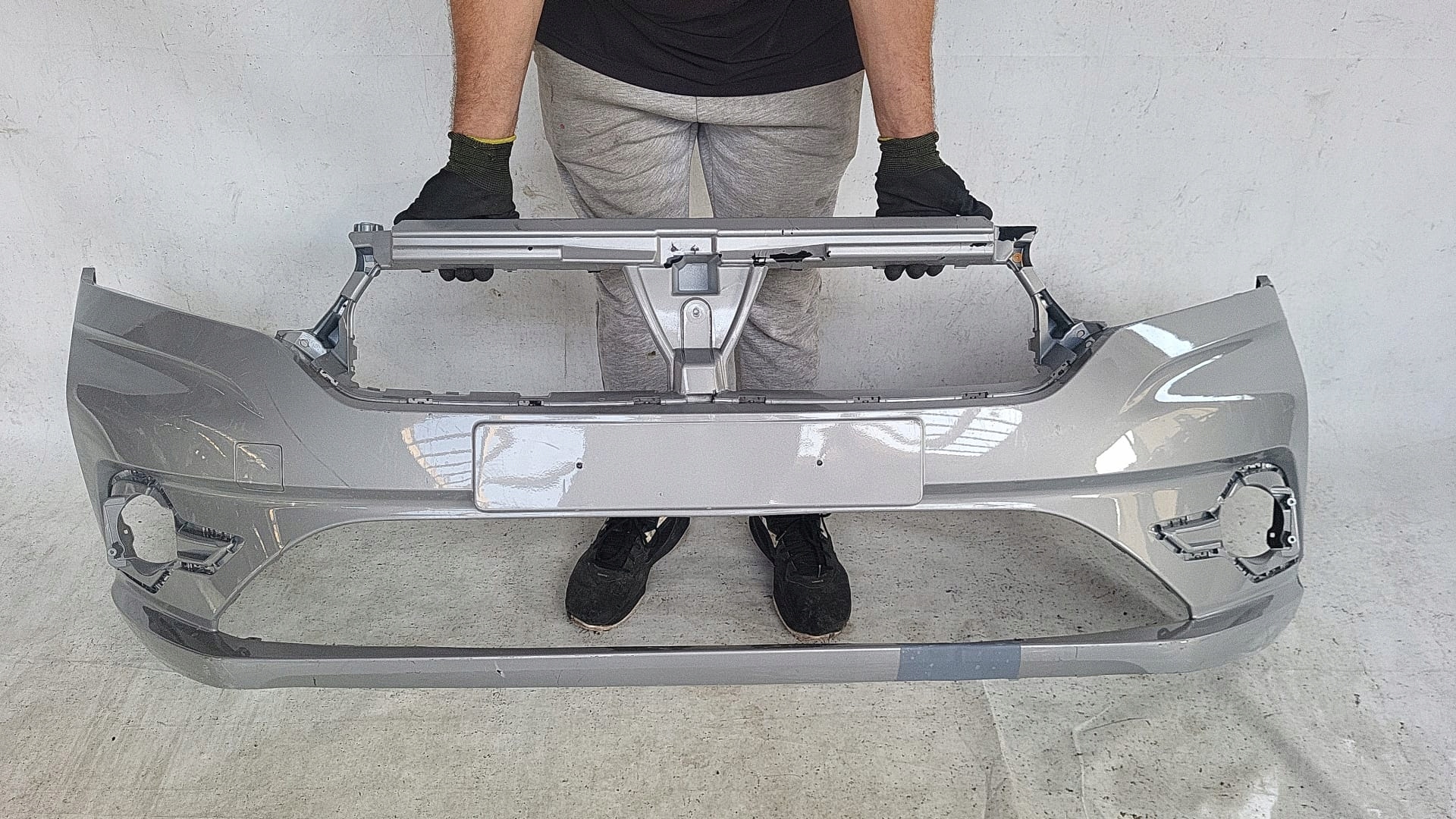 DACIA SANDERO III 3 20-> bumper front front 620223104R