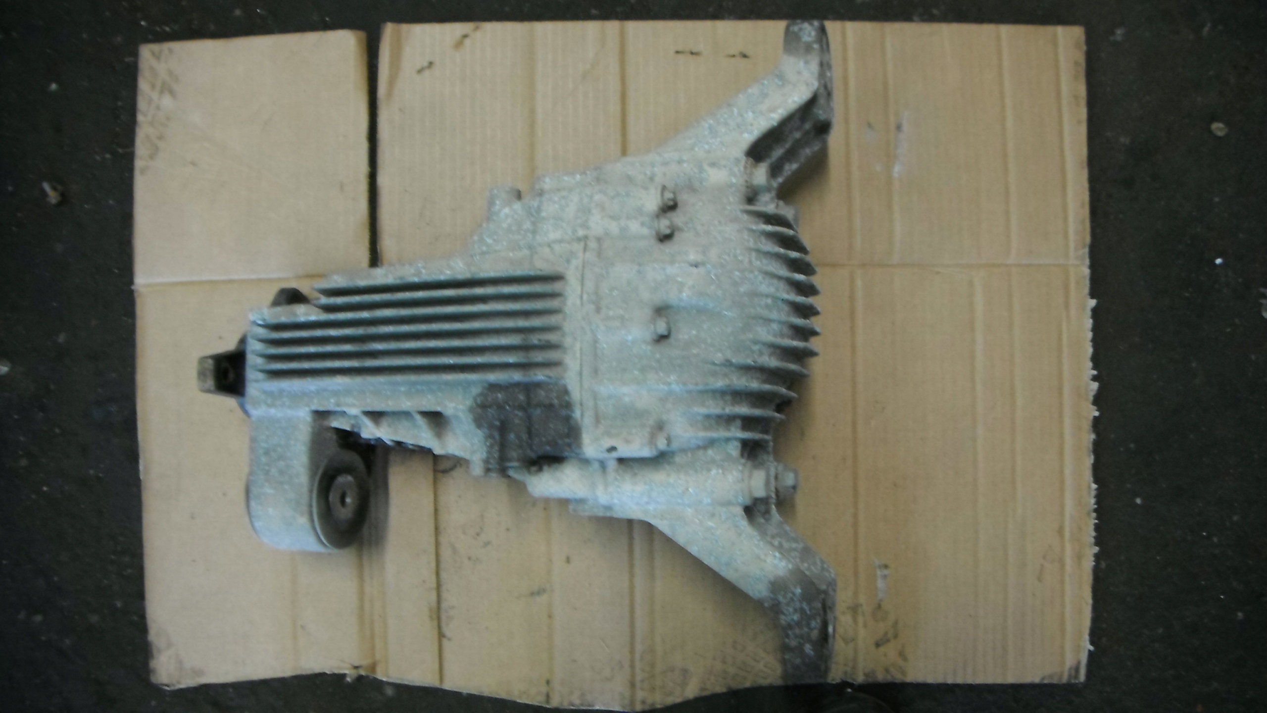 MERCEDES R ML W251 W164 5.0 05- MOST DYFER TYŁ